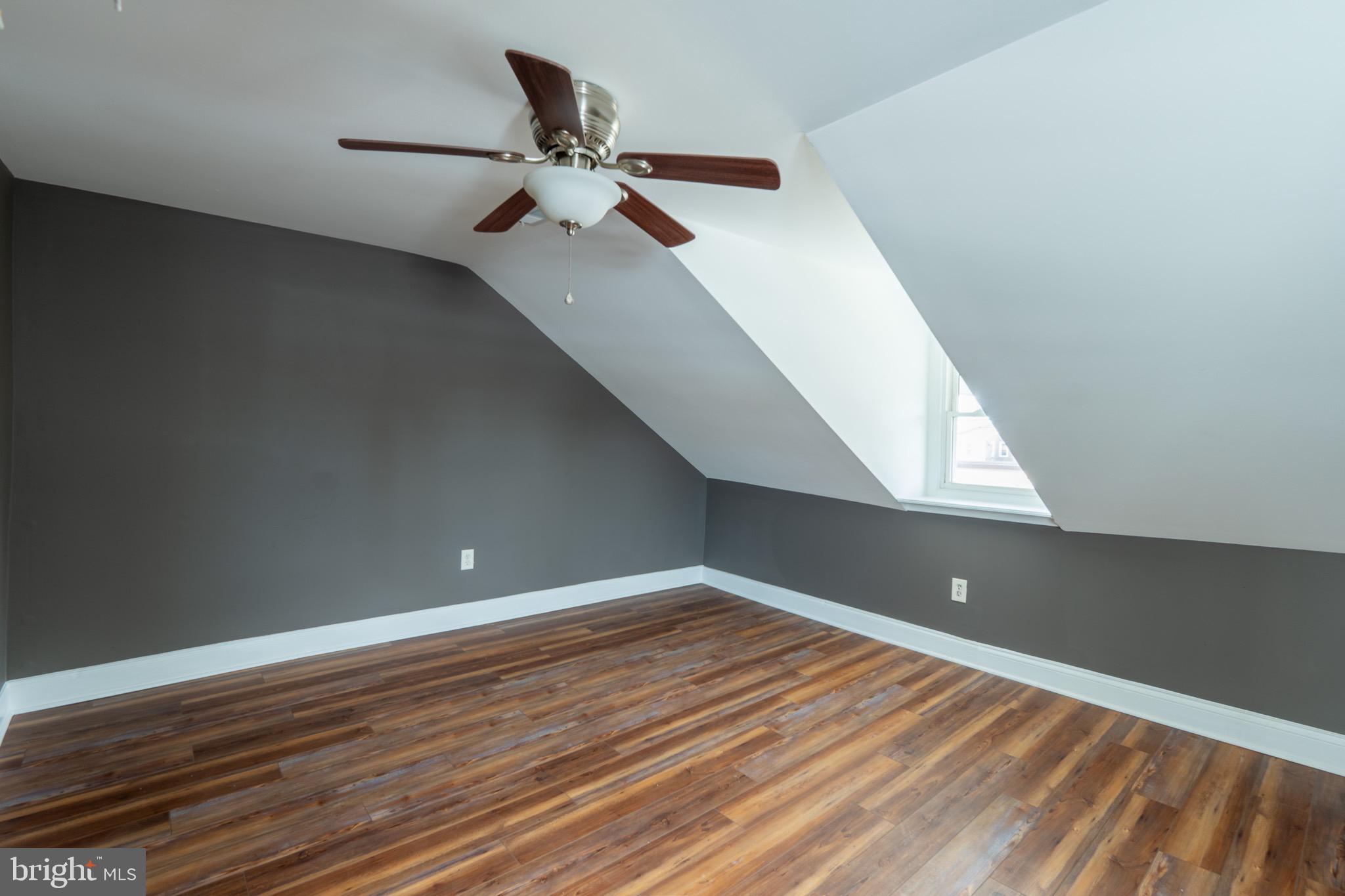 FRANKFORD - Residential