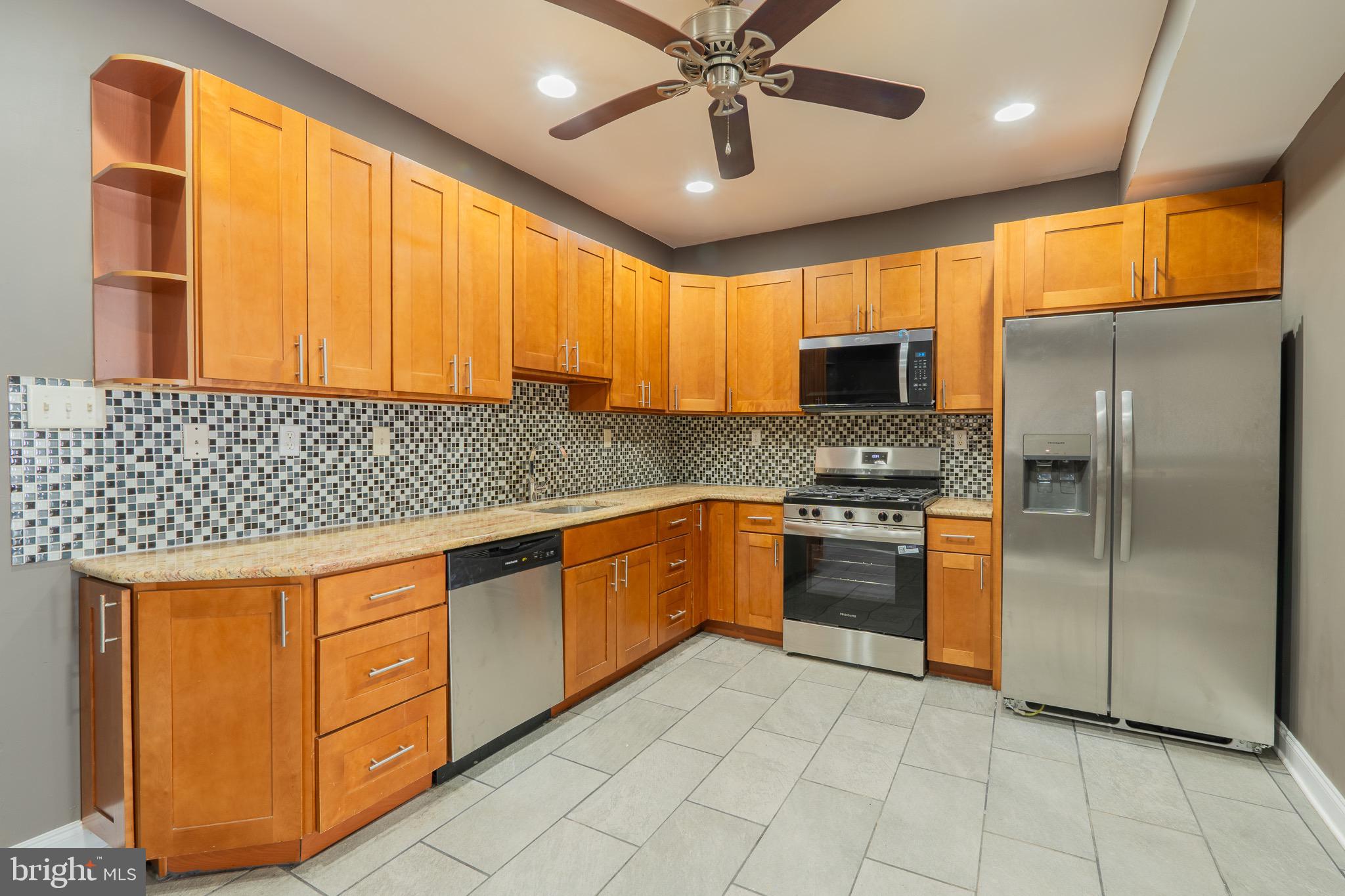 FRANKFORD - Residential