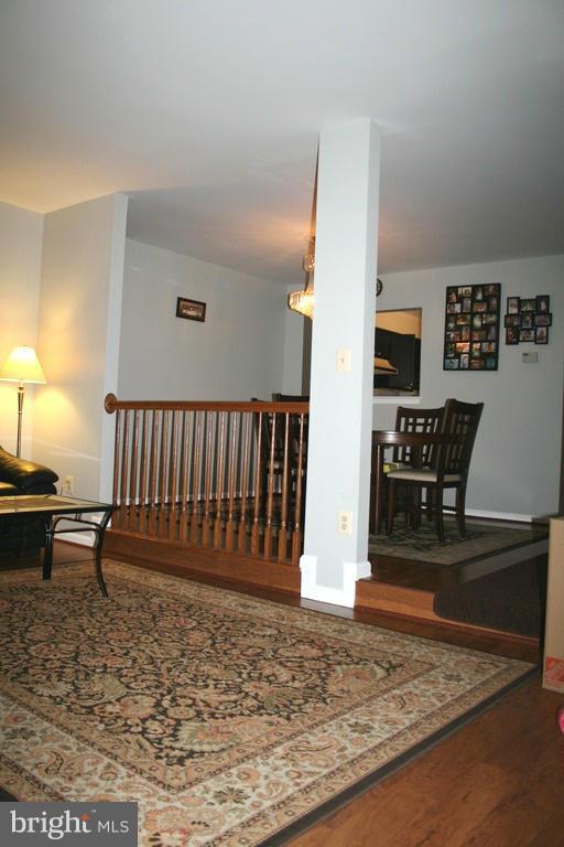 ROLLING BROOK - Residential Lease