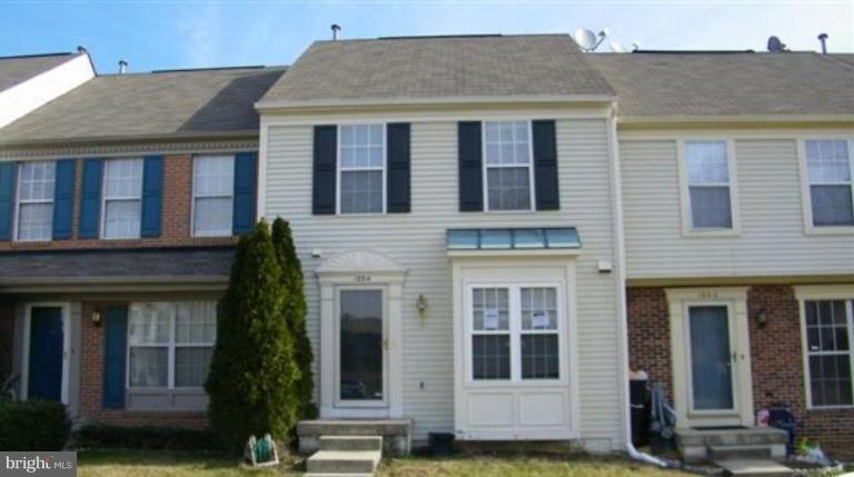 ROLLING BROOK - Residential Lease