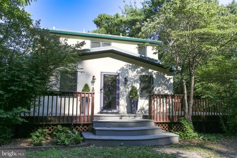 2675 HALFWAY ROAD THE PLAINS VA 20198