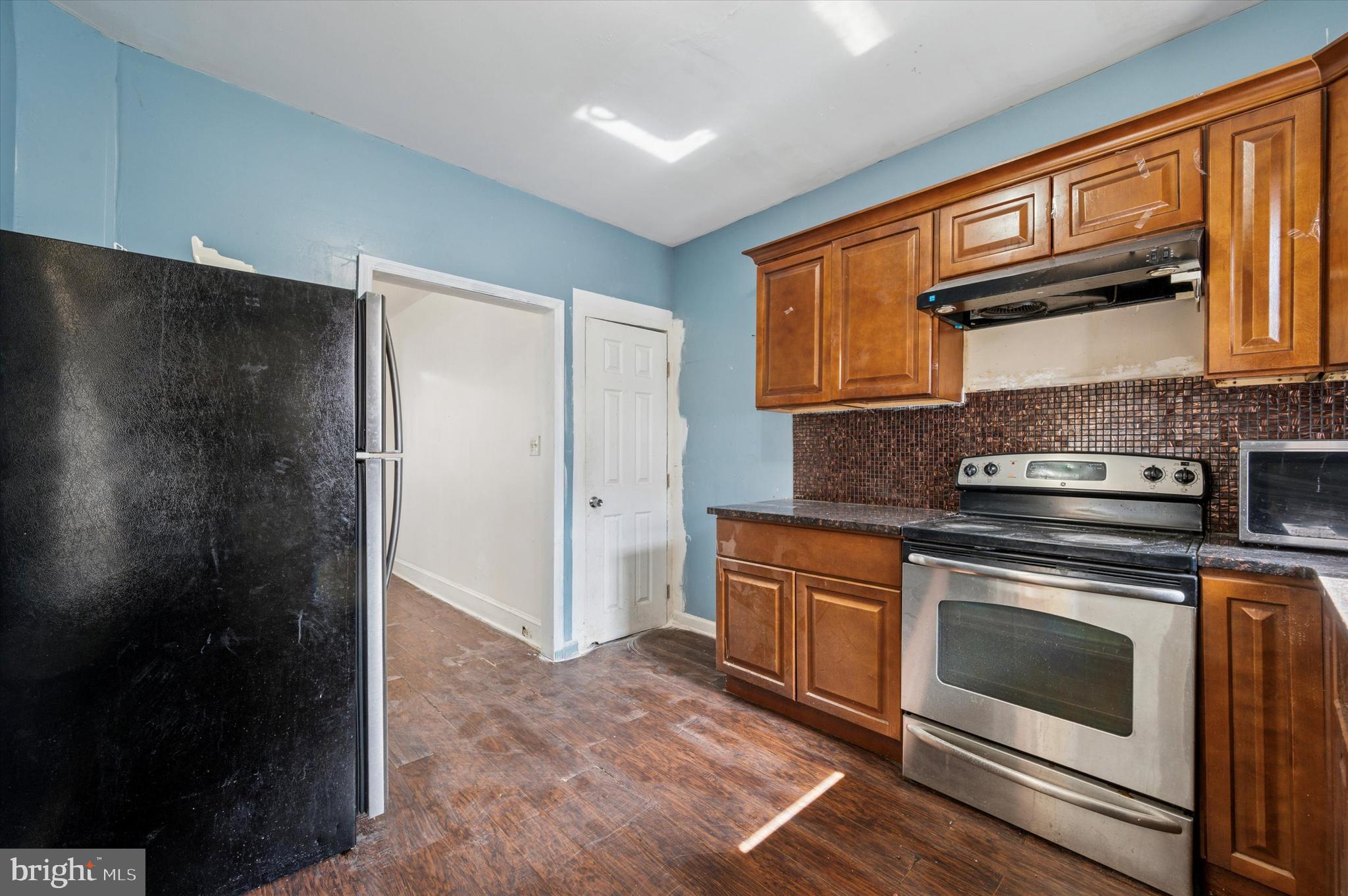 HARROWGATE - Residential