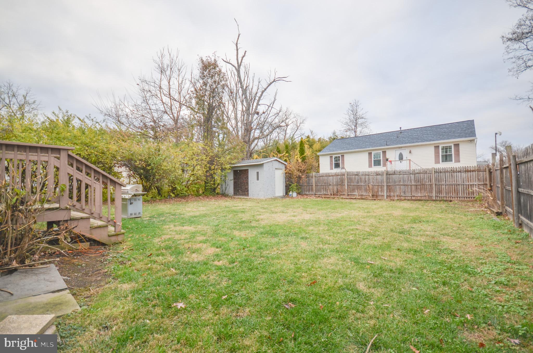 LINCOLN PARK - Residential Lease