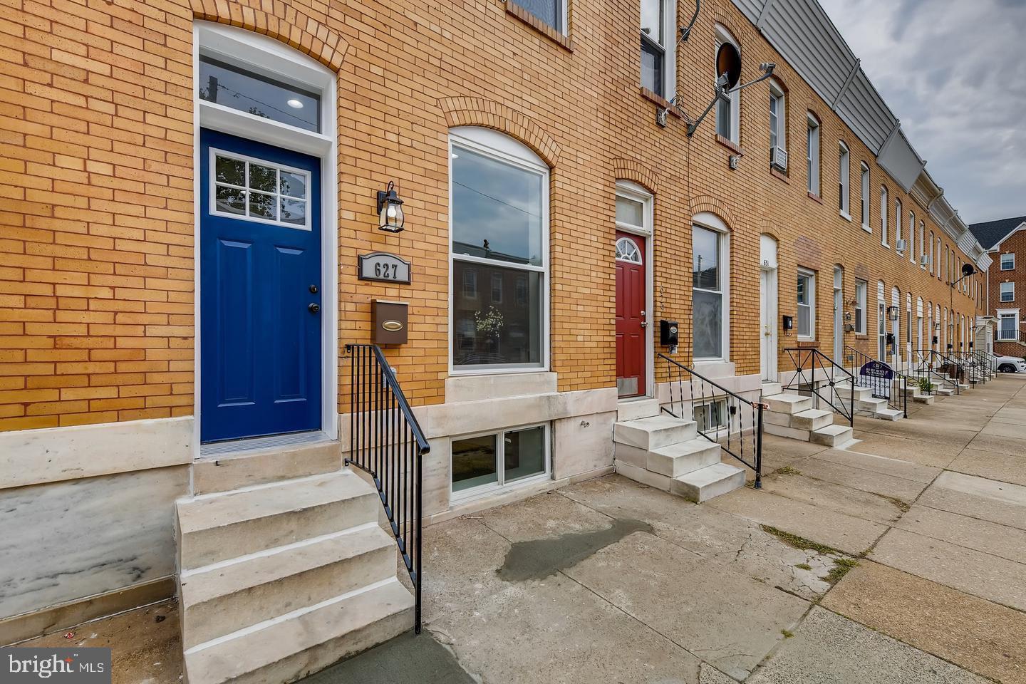 GREEKTOWN - Residential Lease