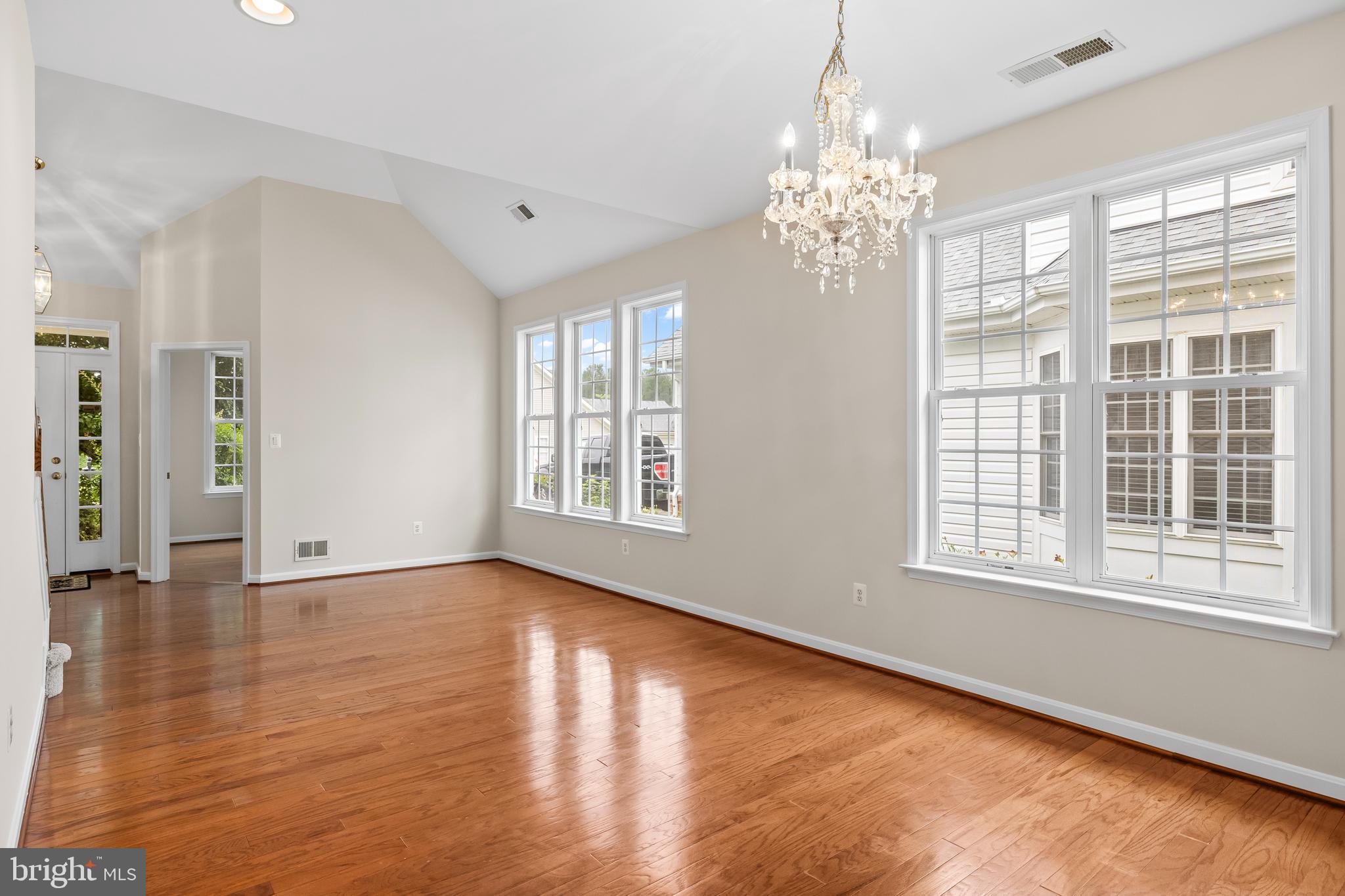 VIRGINIA HERITAGE - Residential