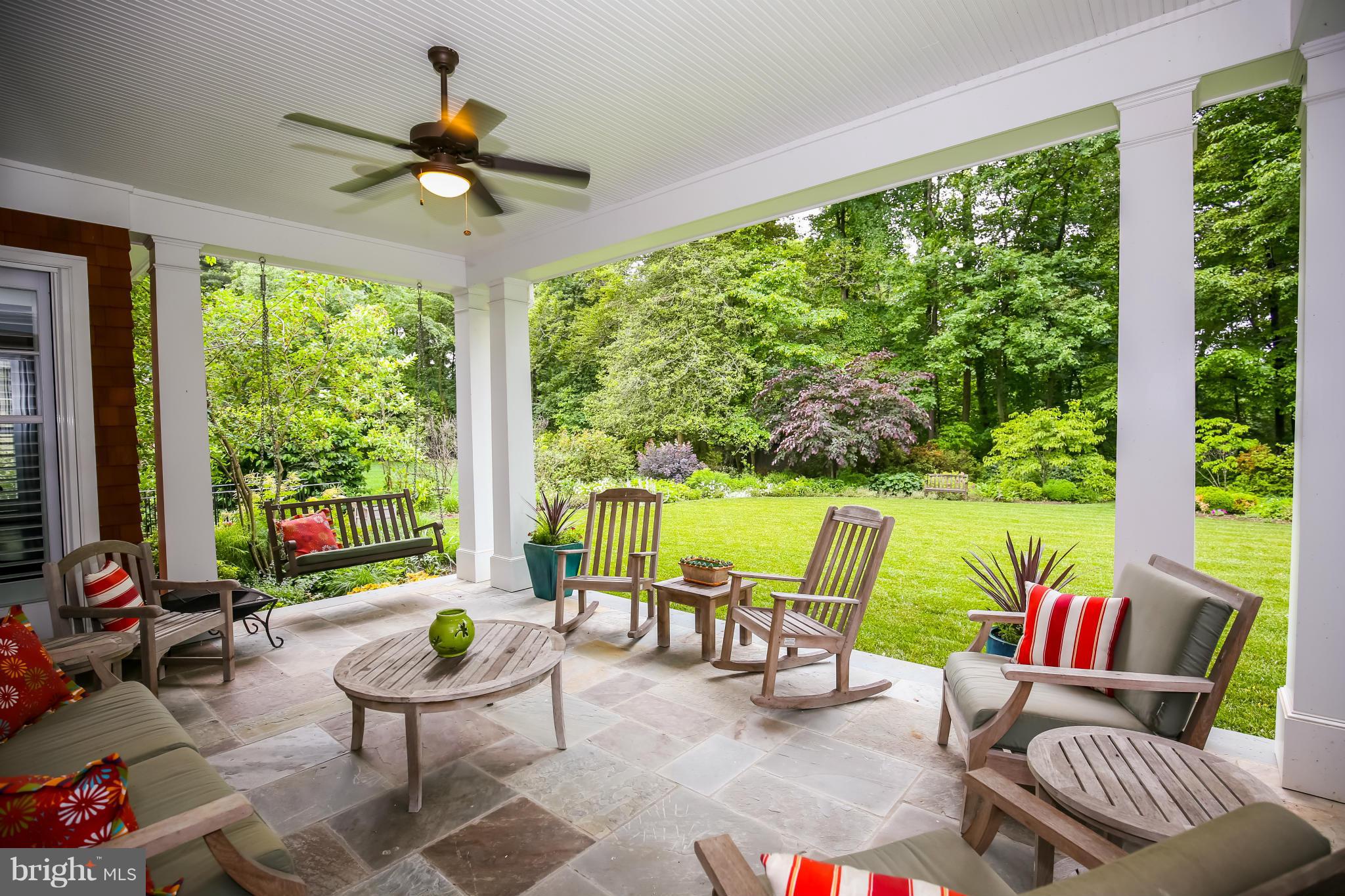 CARDEROCK SPRINGS - Residential