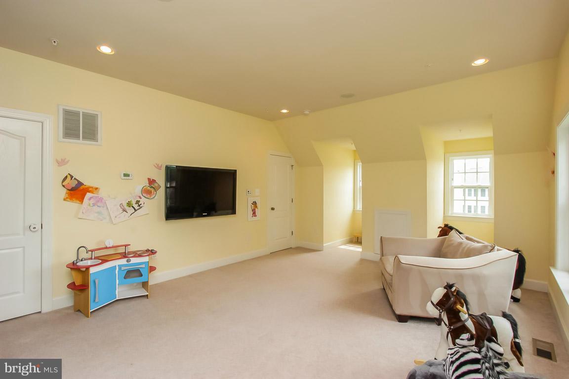 BEECH TREE SOUTH VILLAGE - Residential