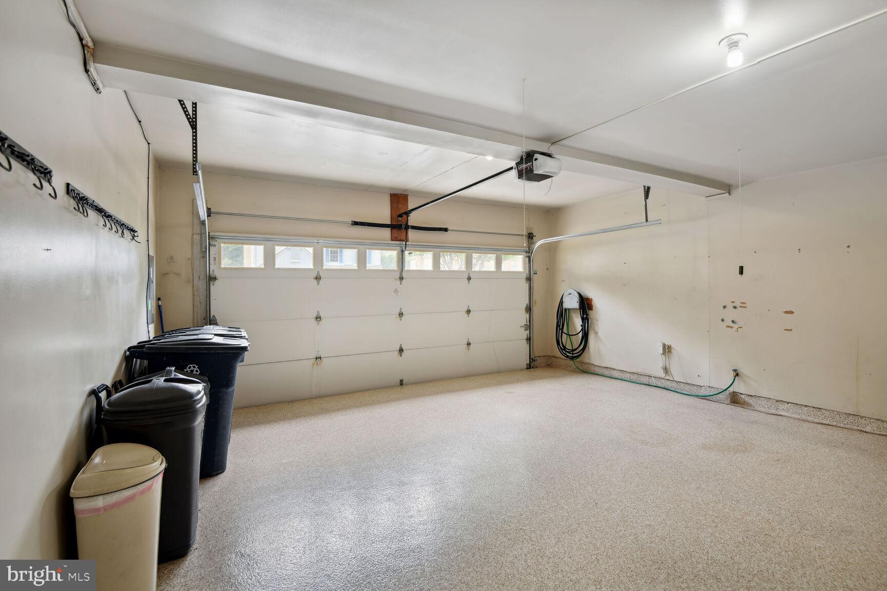 WOODBRIDGE CROSSING - Residential