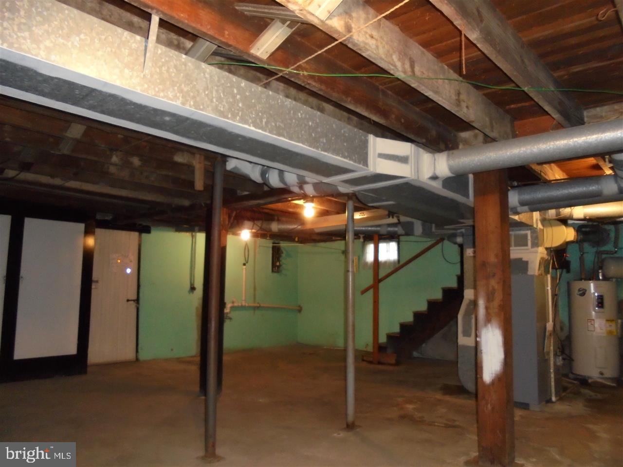 YORK NEW SALEM BORO - Residential