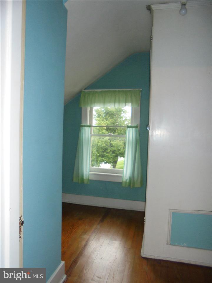 YORK NEW SALEM BORO - Residential