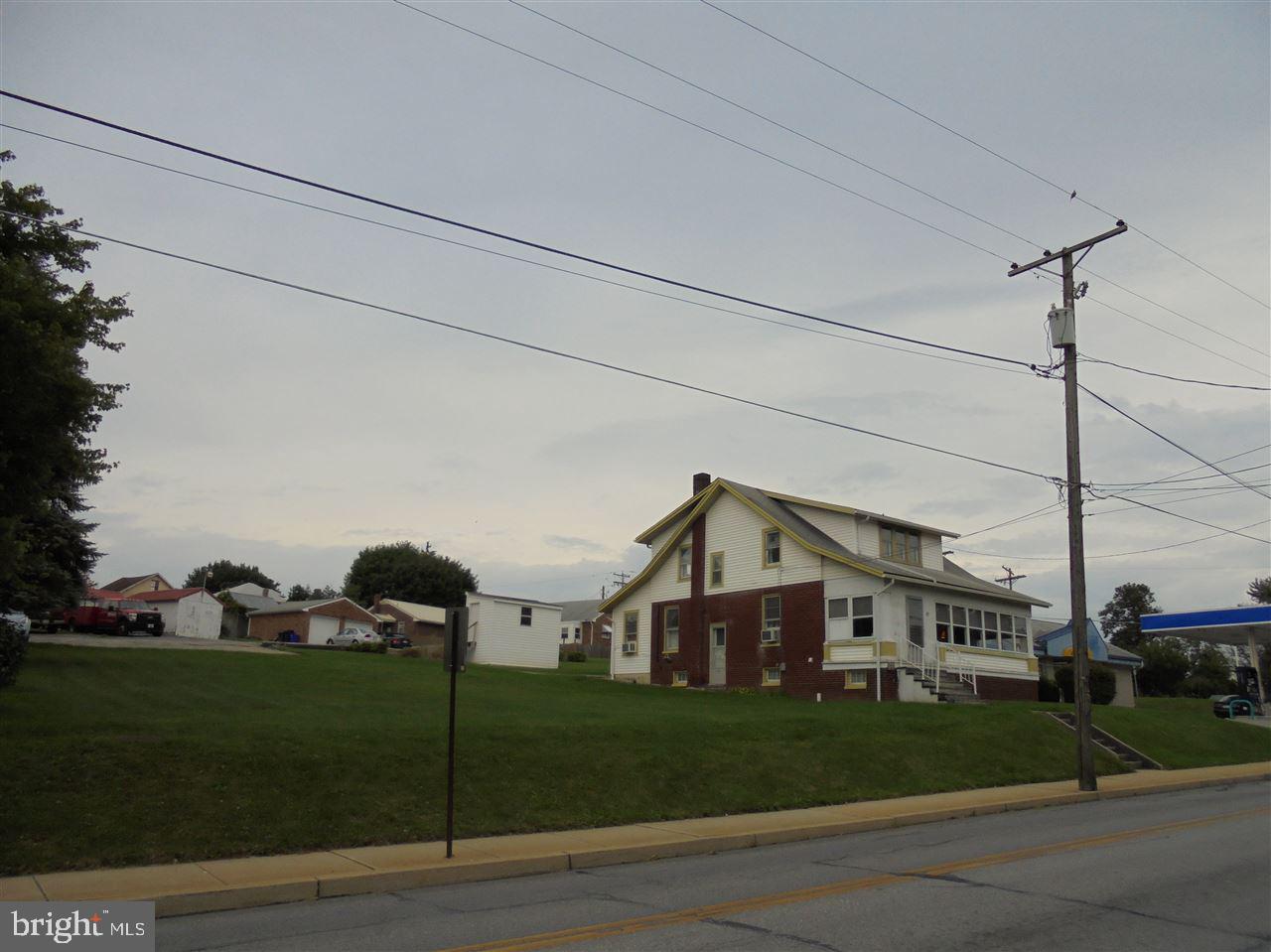 YORK NEW SALEM BORO - Residential