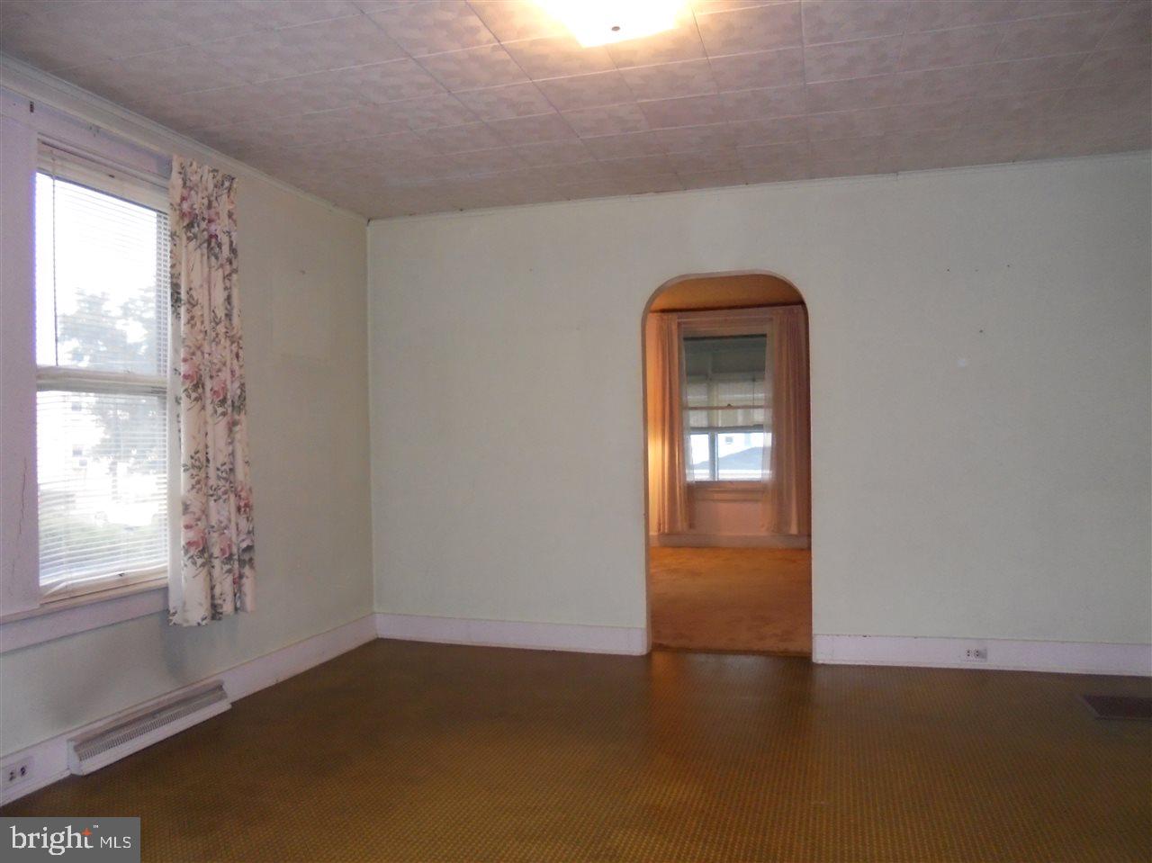 YORK NEW SALEM BORO - Residential