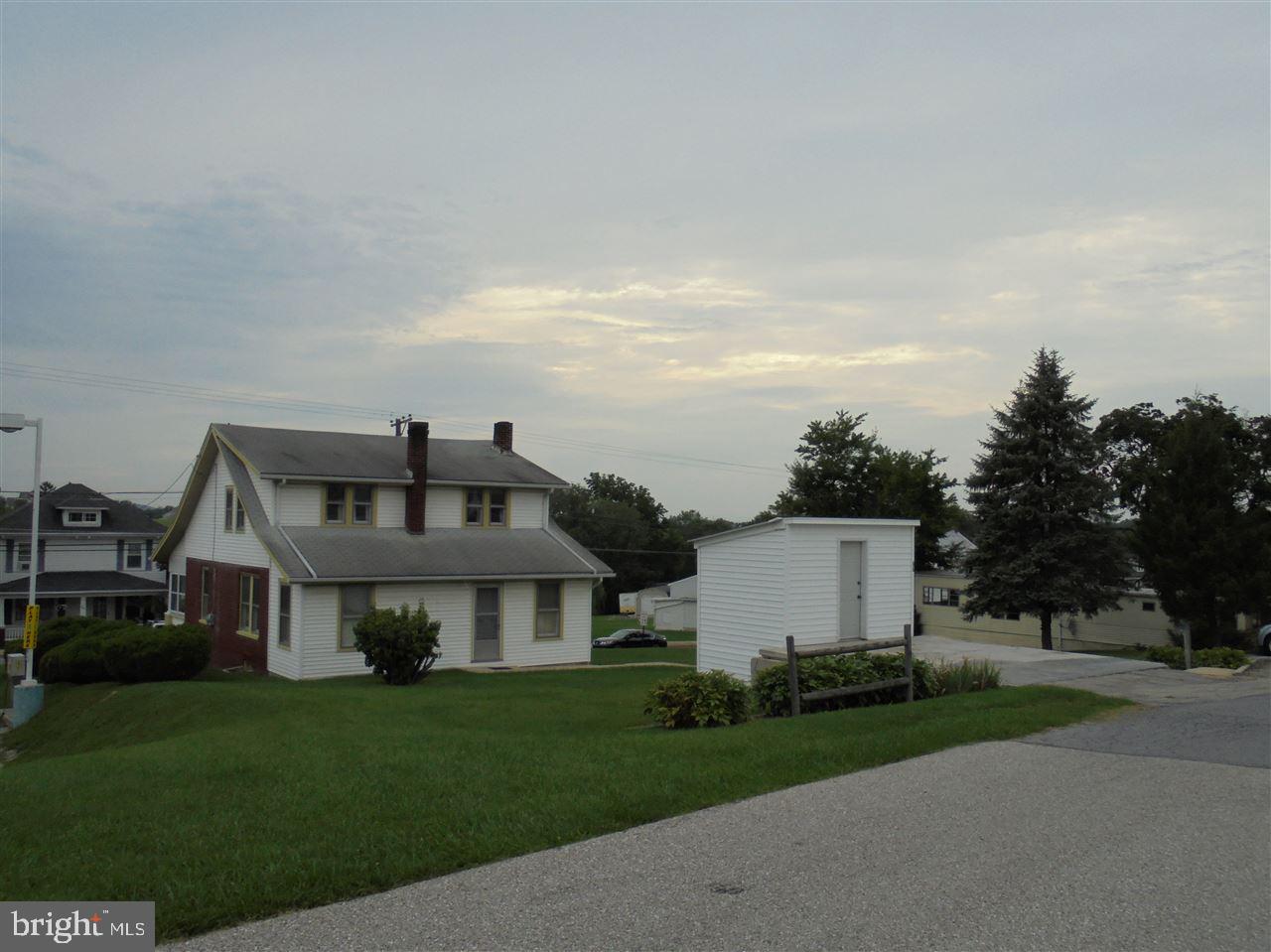 YORK NEW SALEM BORO - Residential