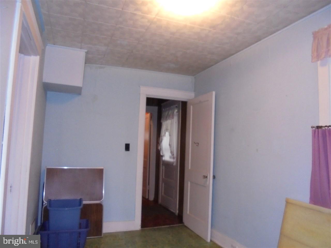 YORK NEW SALEM BORO - Residential