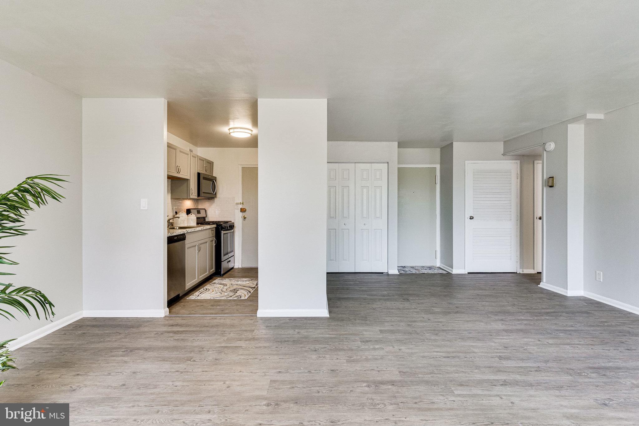 SEVILLE - Residential Lease