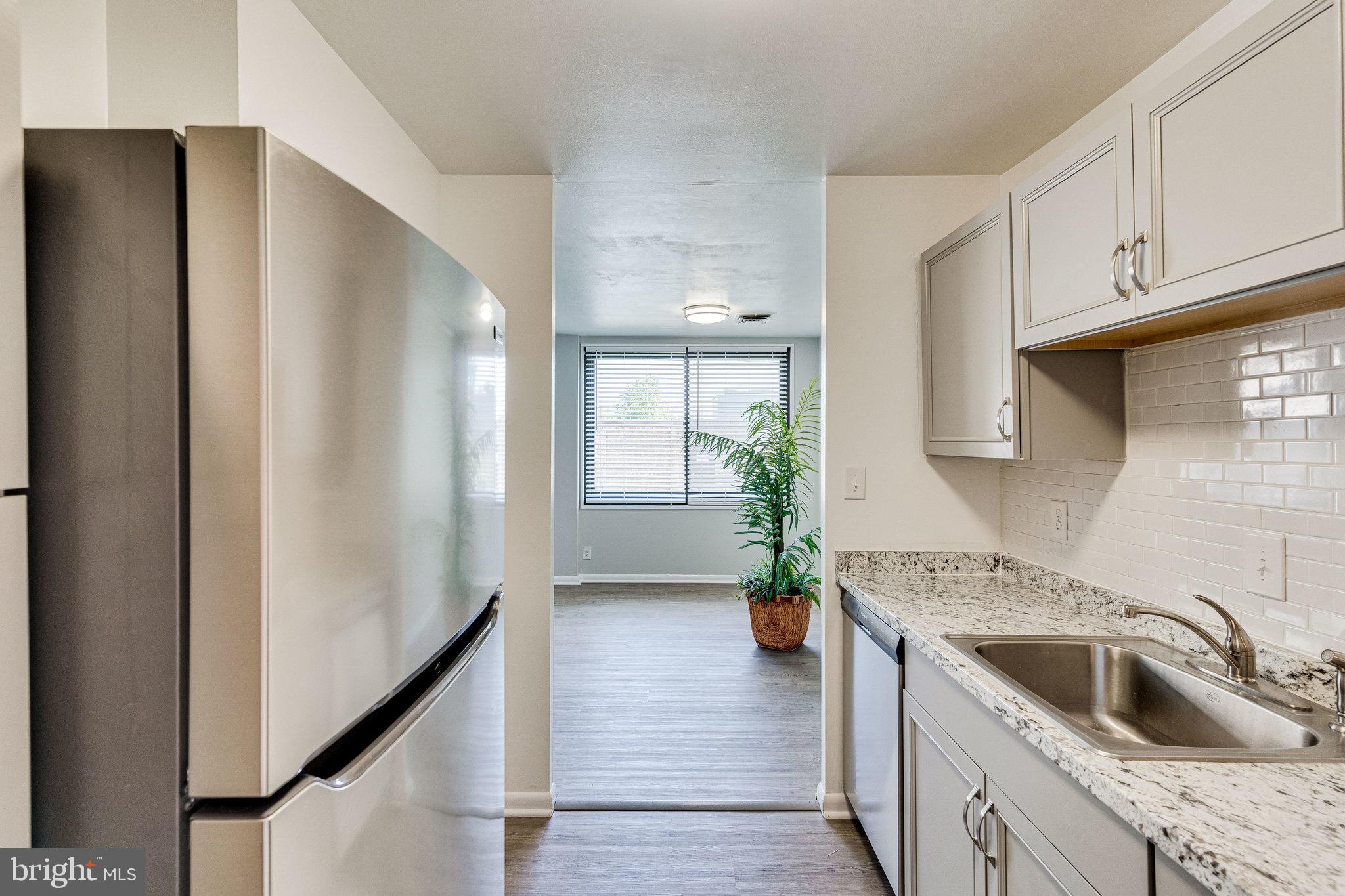 SEVILLE - Residential Lease