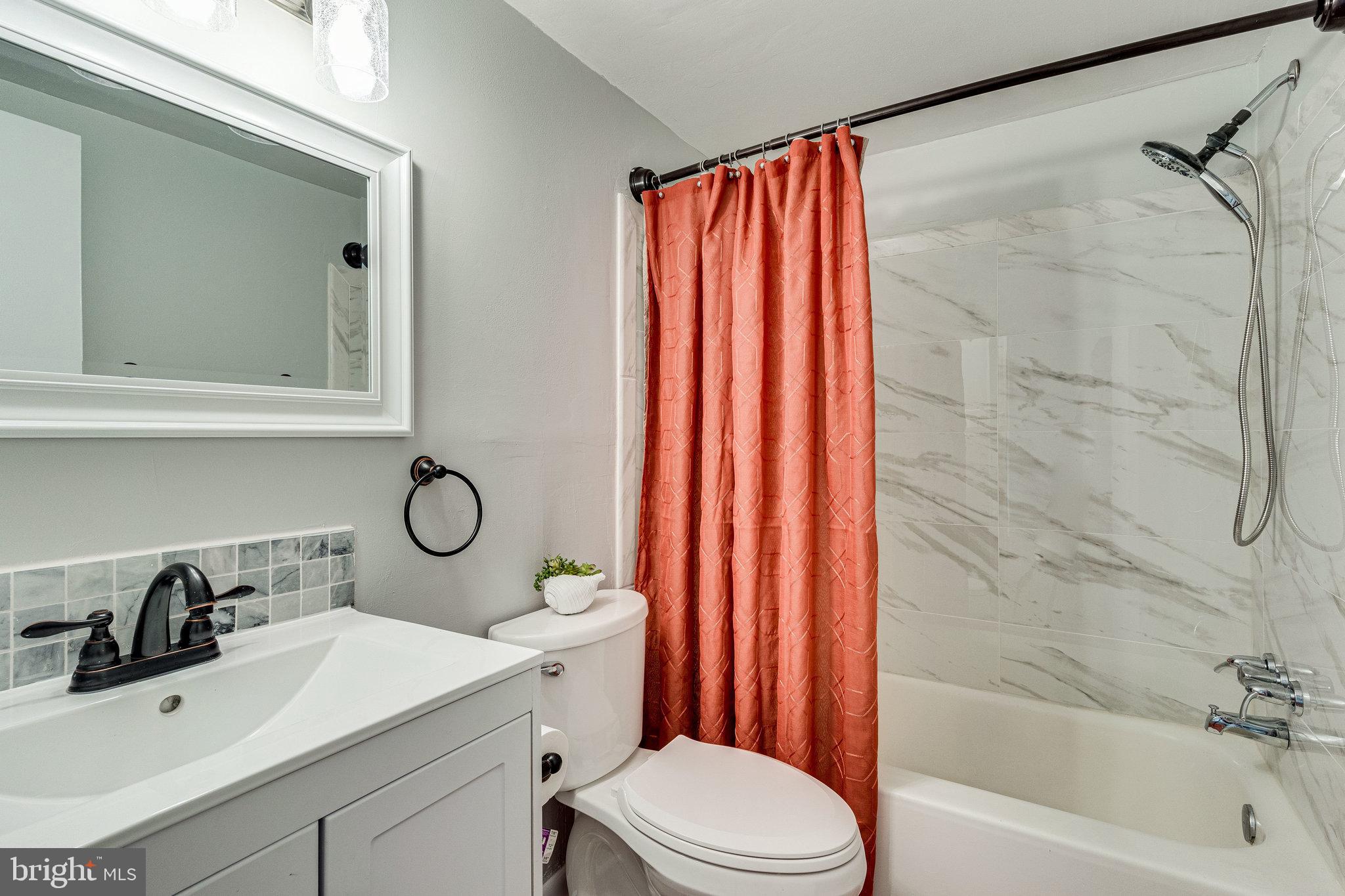 SEVILLE - Residential Lease