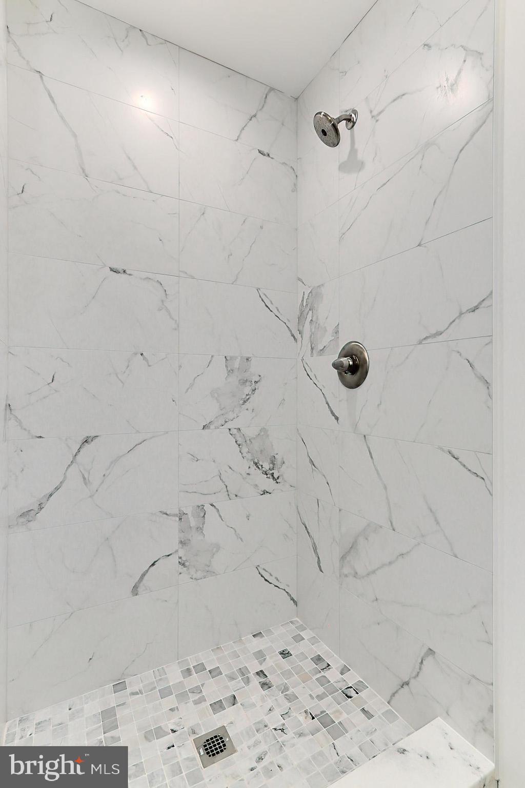 MONTICELLO WOODS - Residential