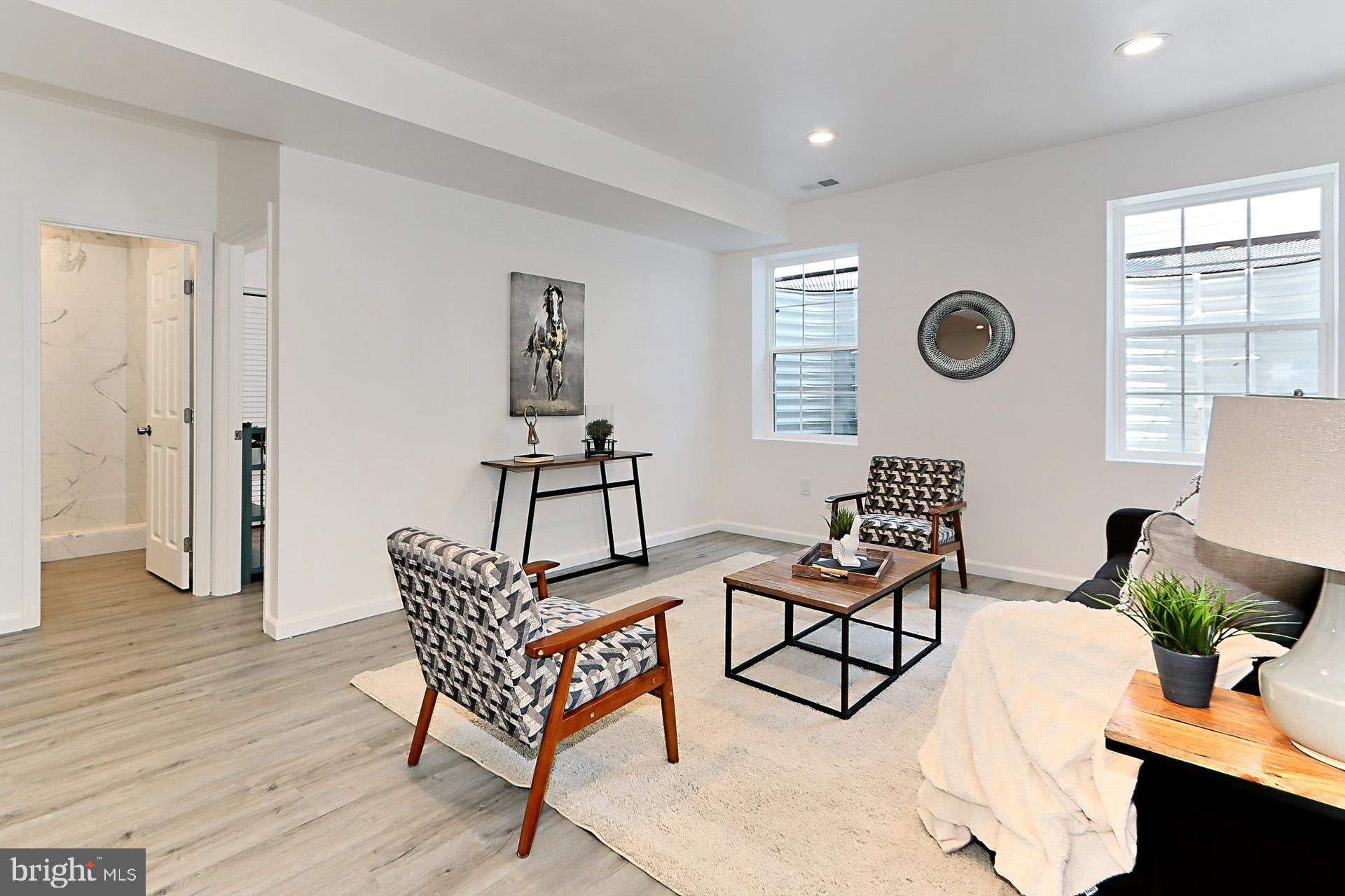 MONTICELLO WOODS - Residential