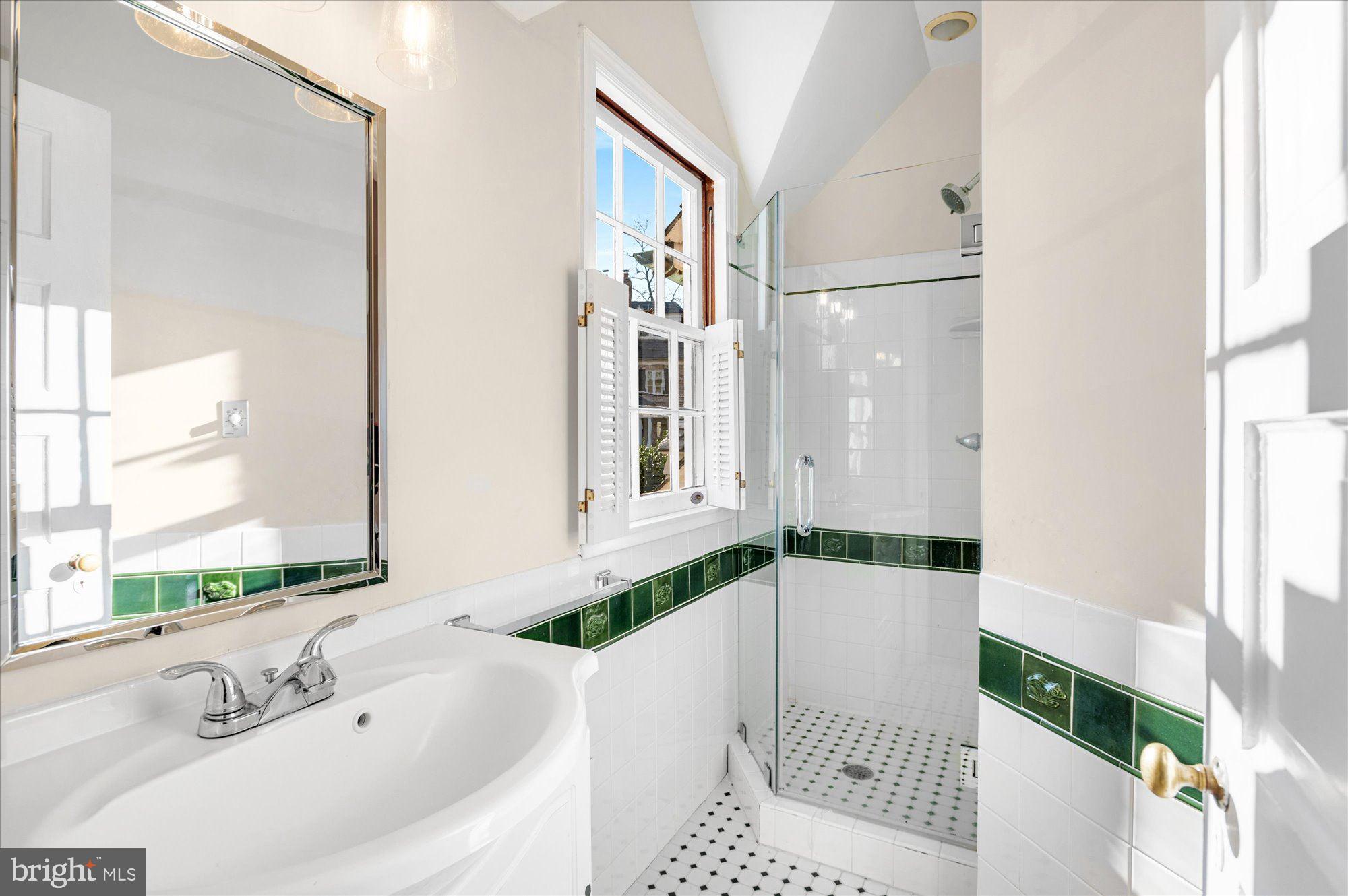 WESLEY HEIGHTS - Residential