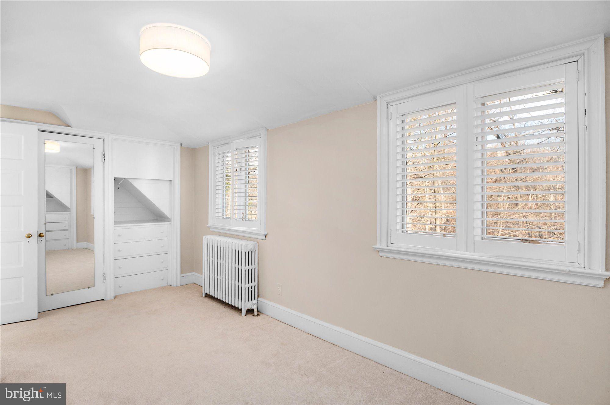 WESLEY HEIGHTS - Residential