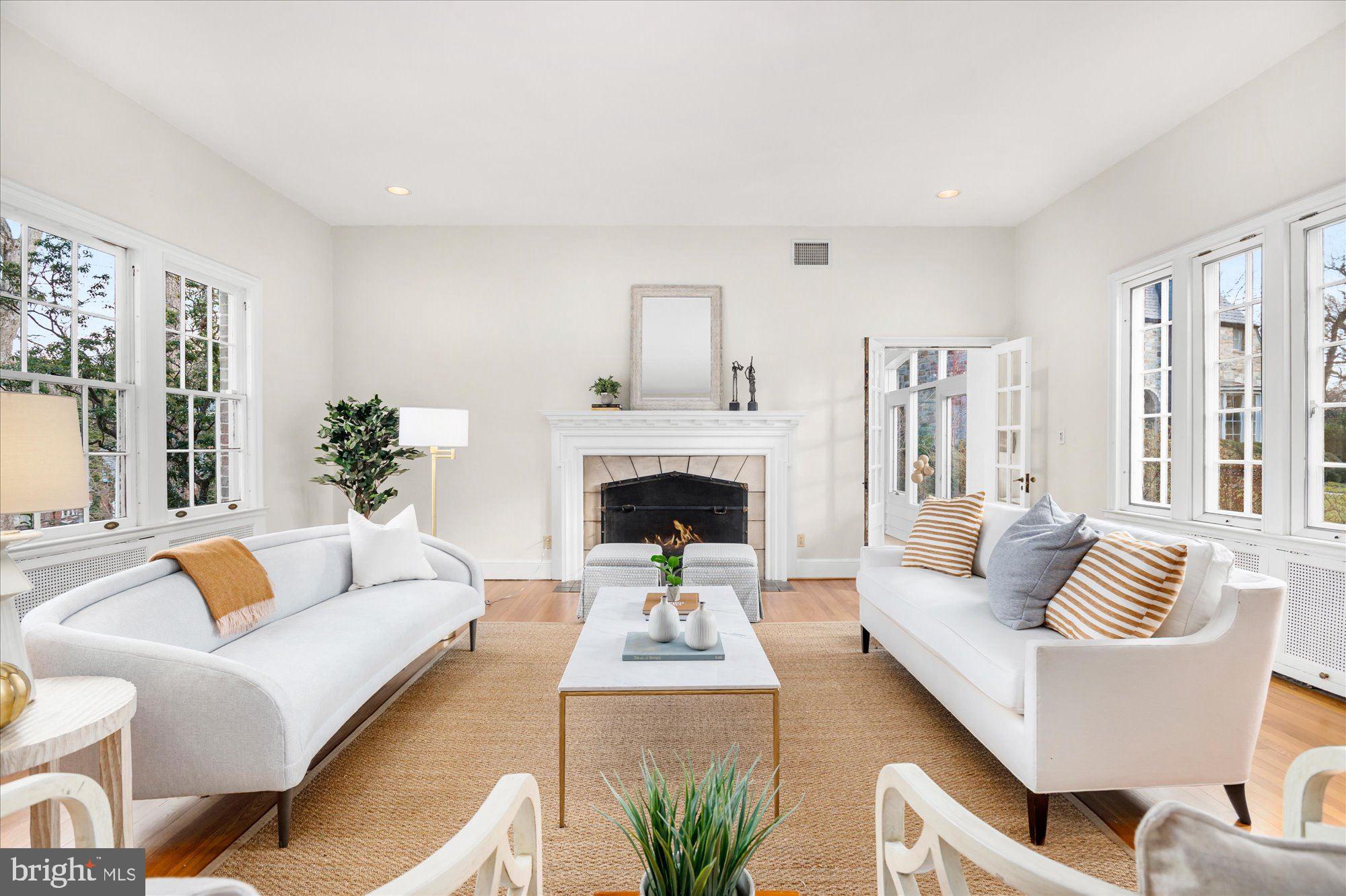 WESLEY HEIGHTS - Residential