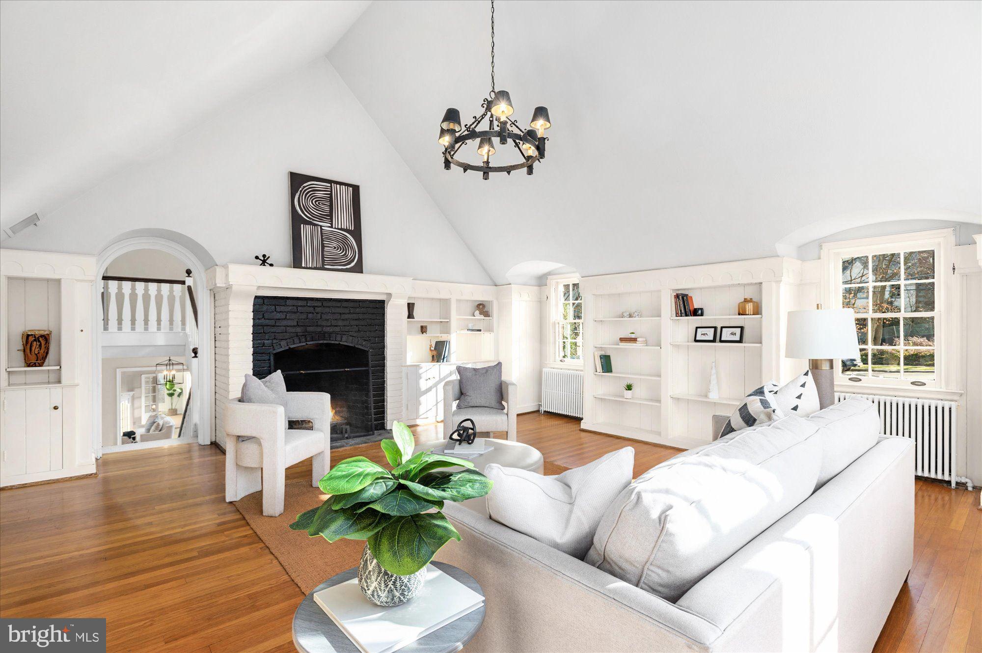 WESLEY HEIGHTS - Residential