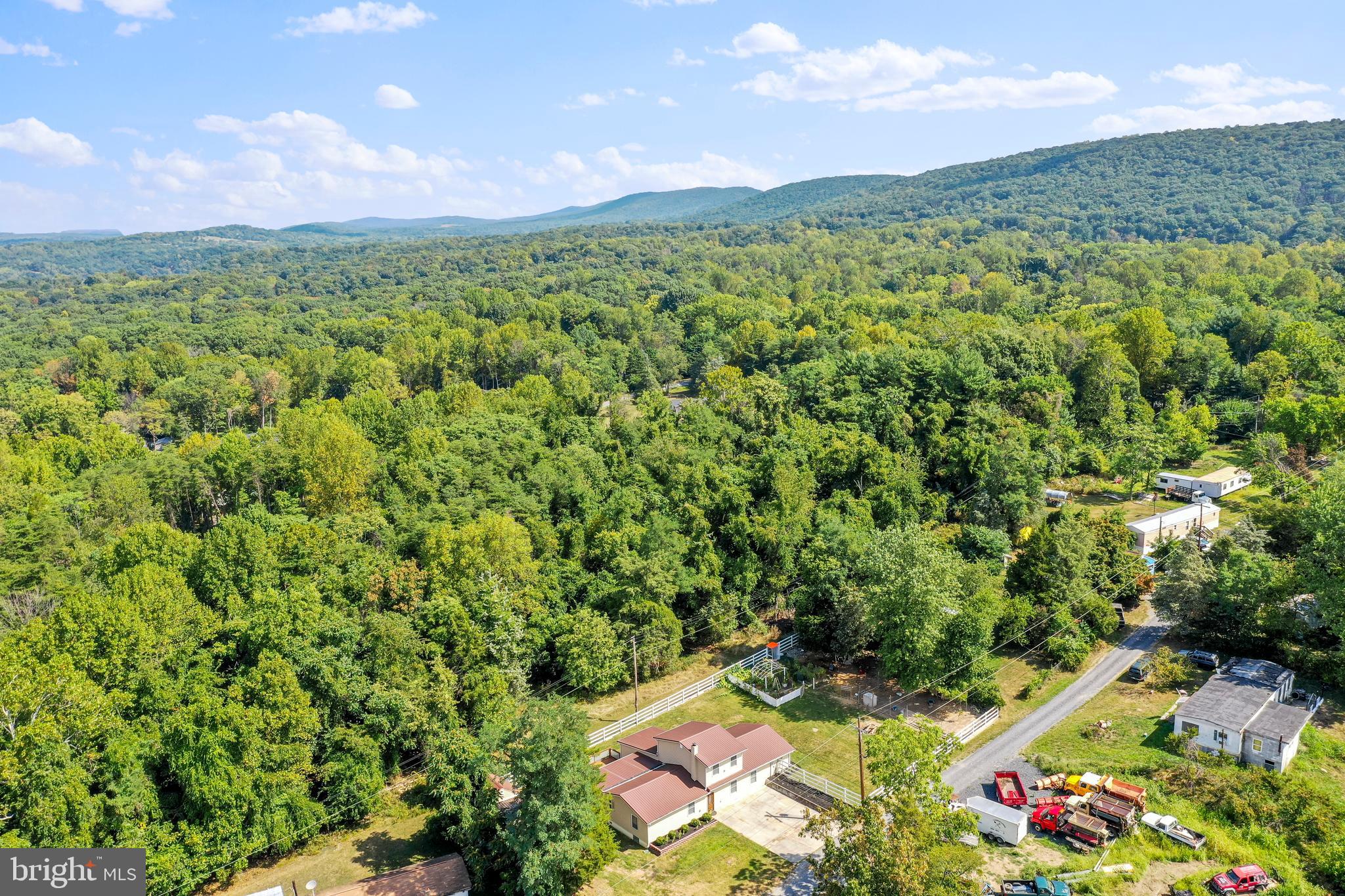 KEYES FERRY ACRES - Residential