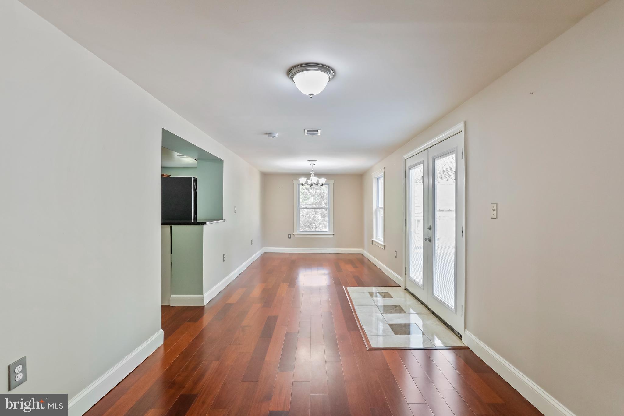 KEYES FERRY ACRES - Residential