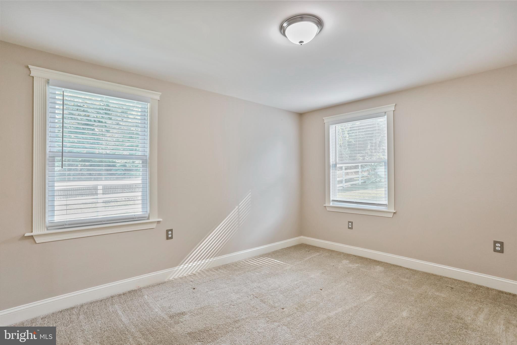 KEYES FERRY ACRES - Residential