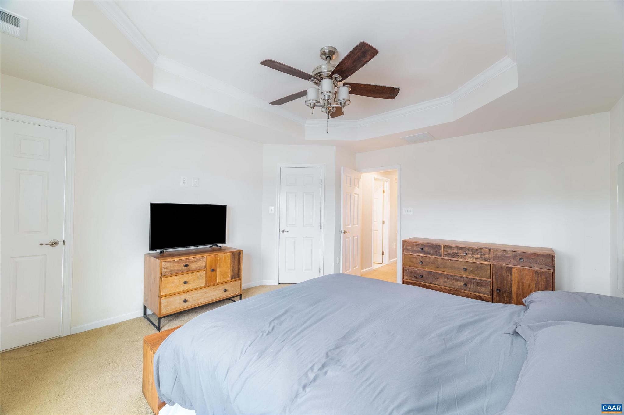 PAVILIONS AT PANTOPS - Residential