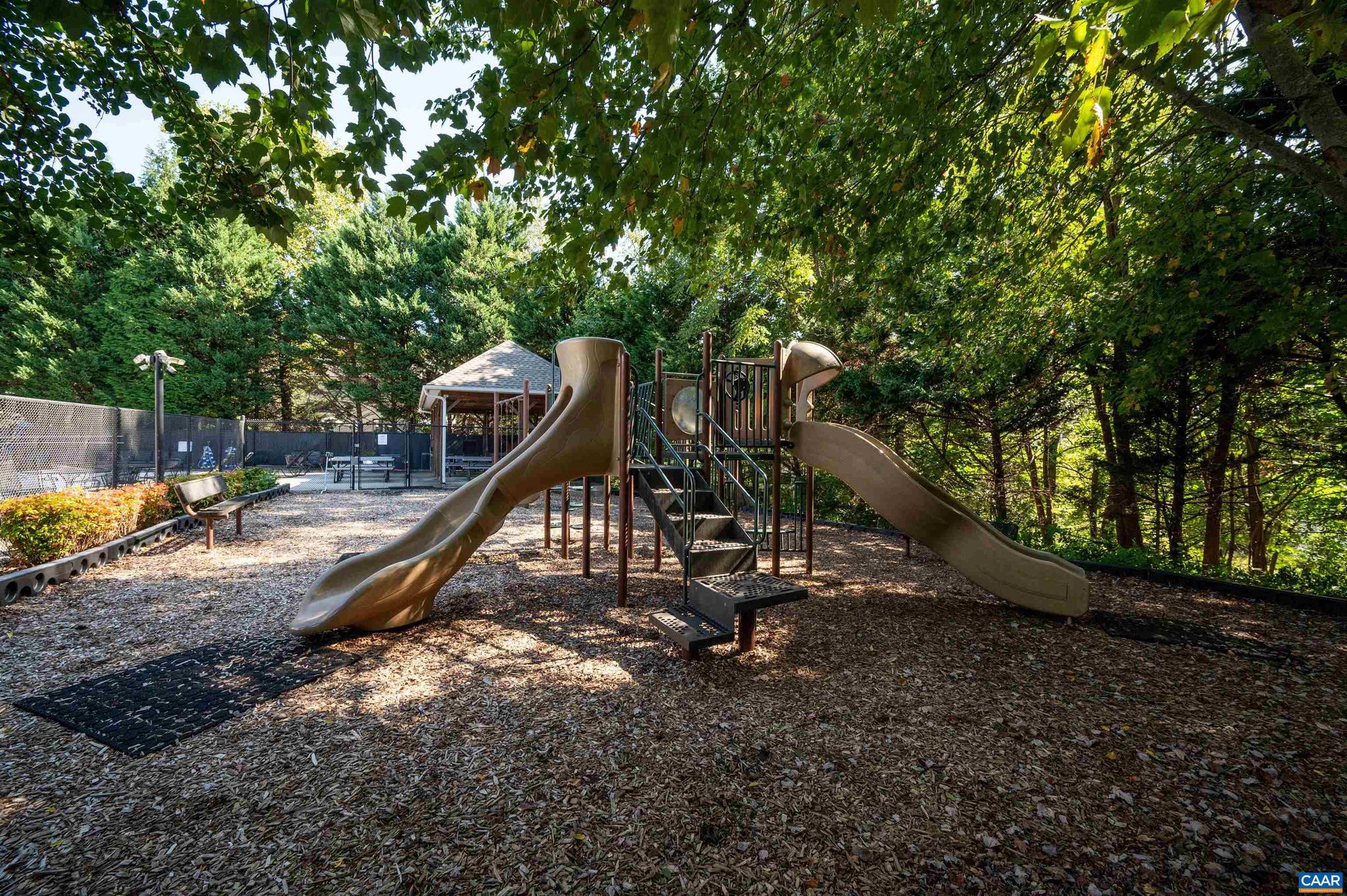 PAVILIONS AT PANTOPS - Residential