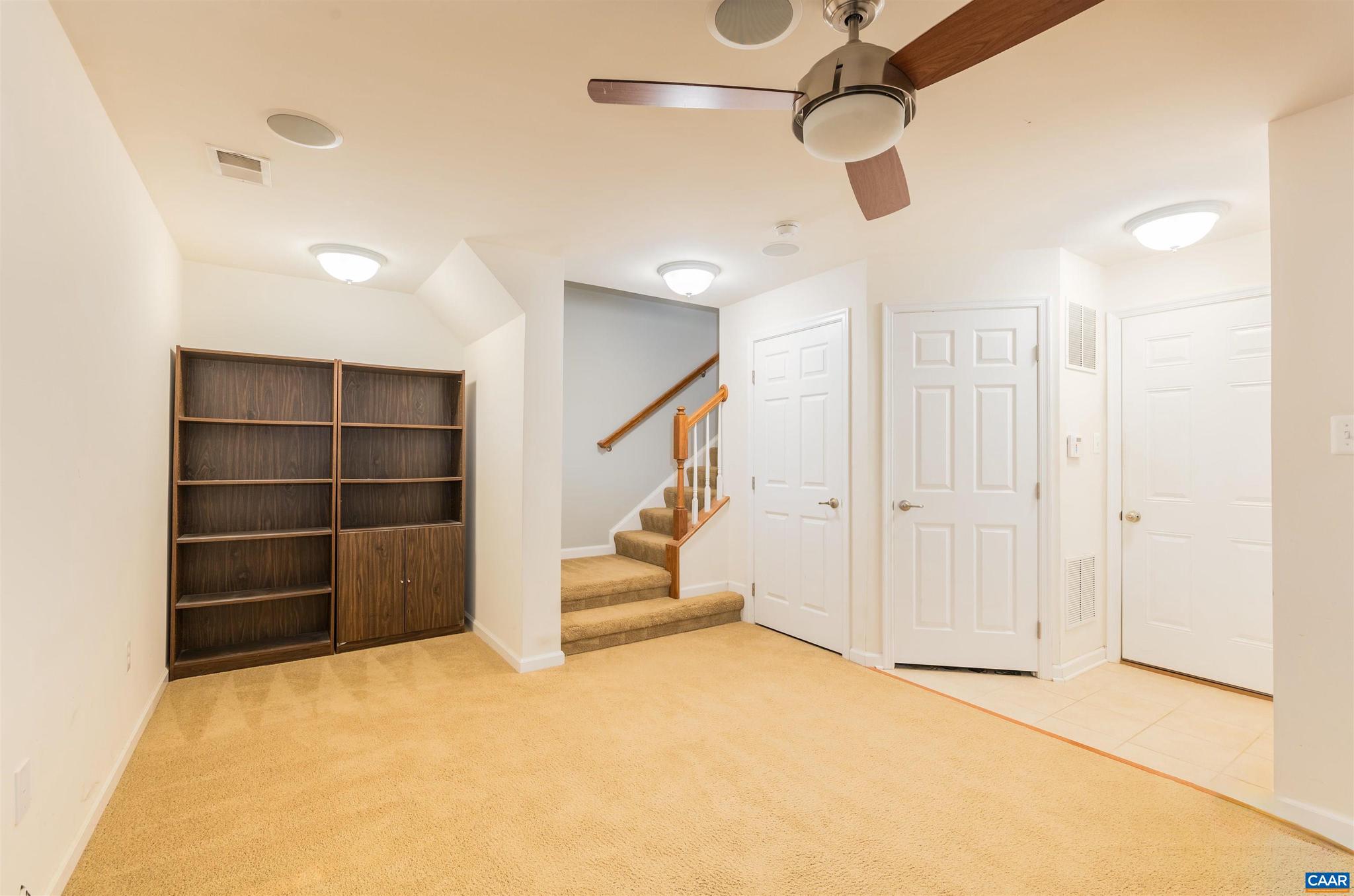 PAVILIONS AT PANTOPS - Residential