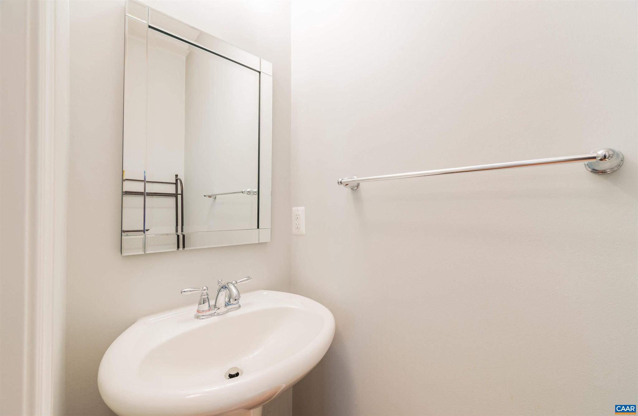 PAVILIONS AT PANTOPS - Residential