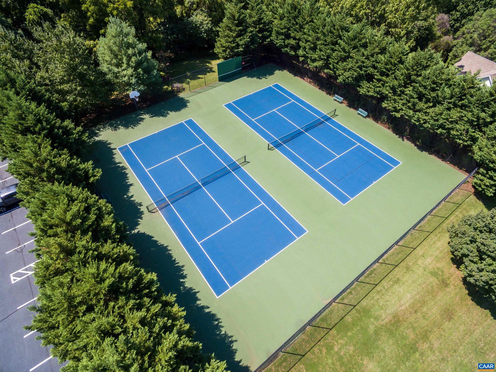 PAVILIONS AT PANTOPS - Residential