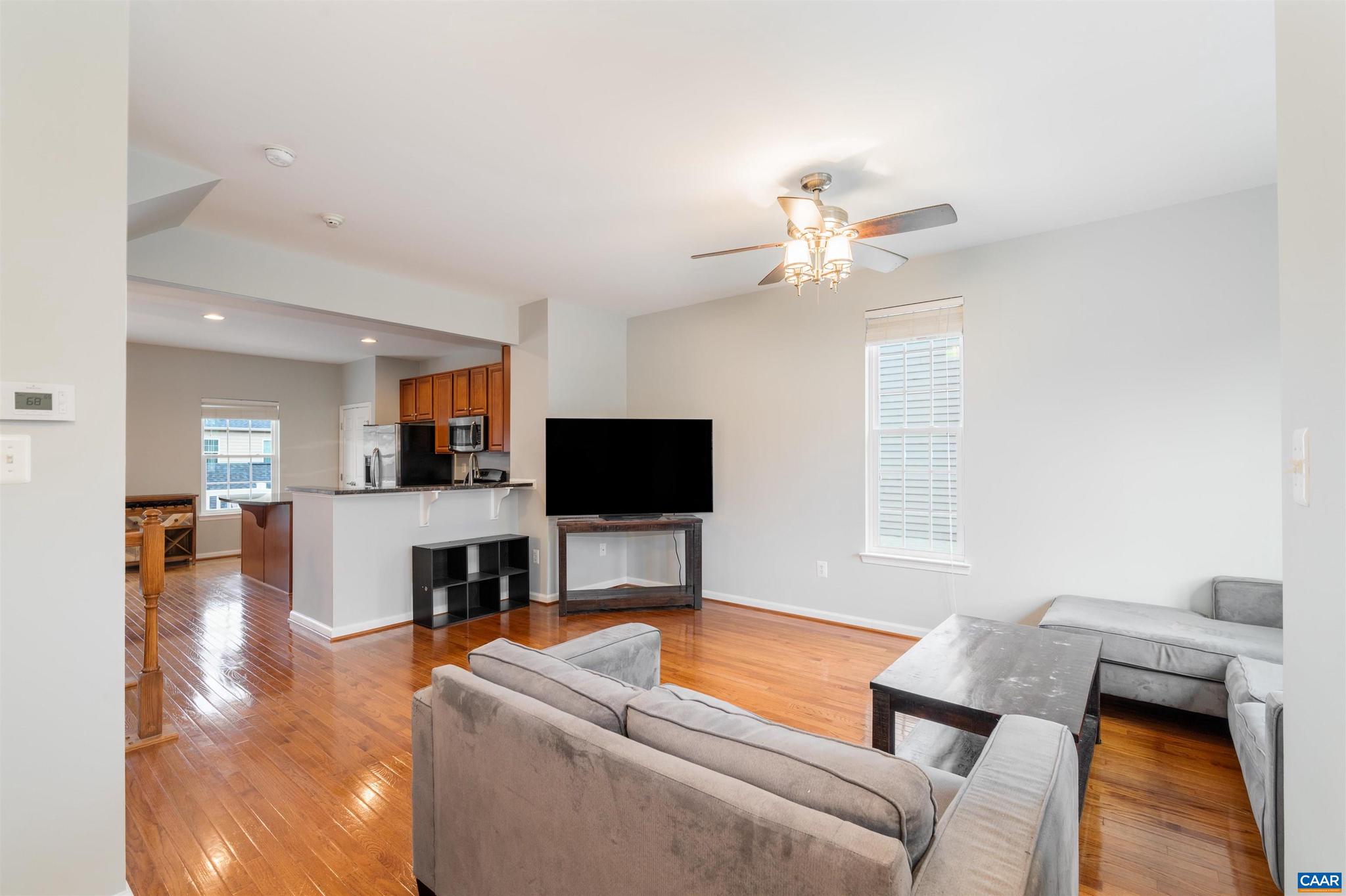 PAVILIONS AT PANTOPS - Residential