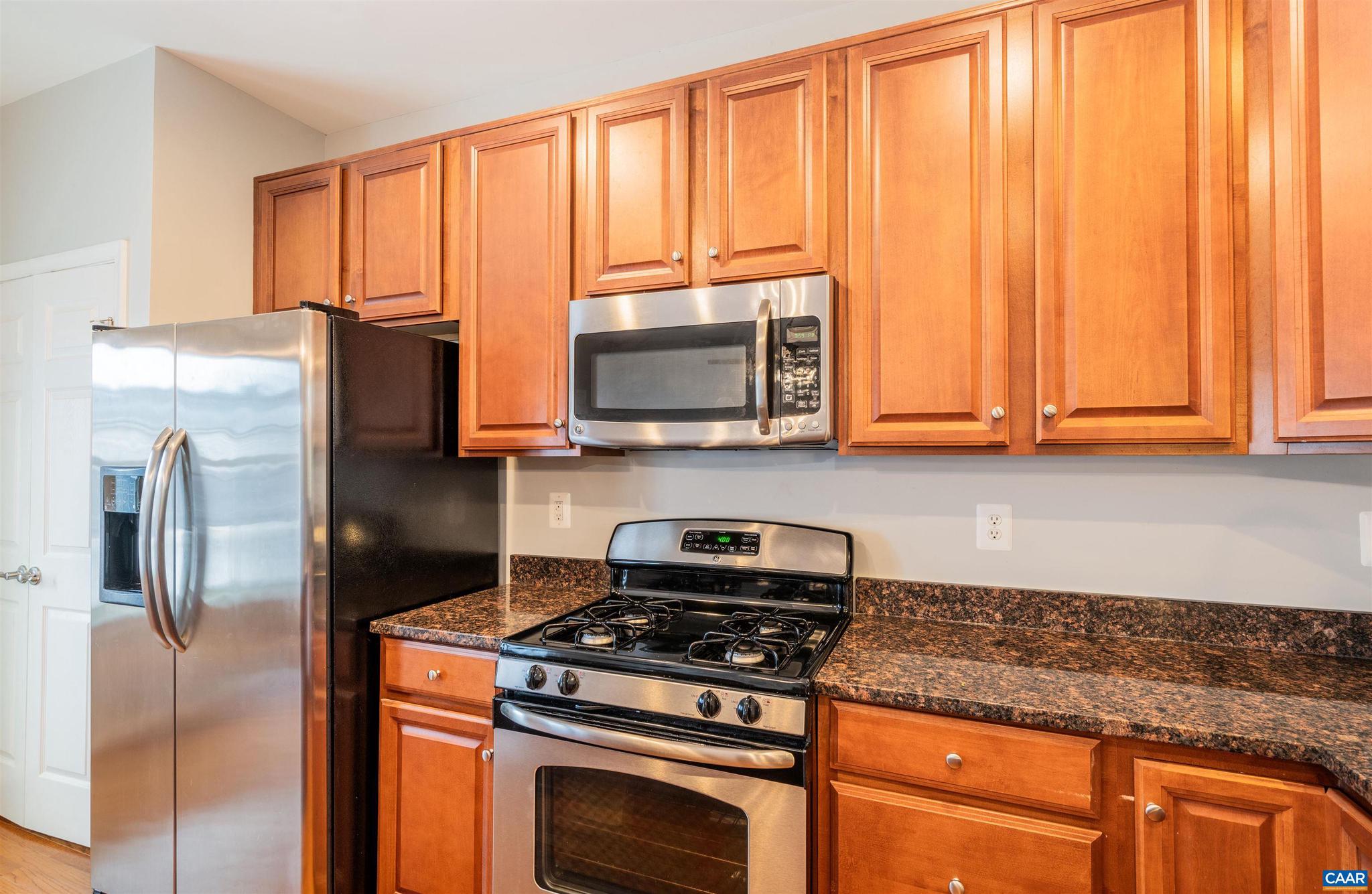 PAVILIONS AT PANTOPS - Residential