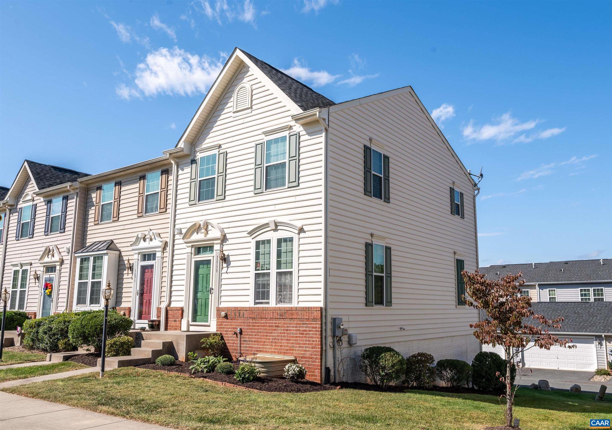 PAVILIONS AT PANTOPS - Residential