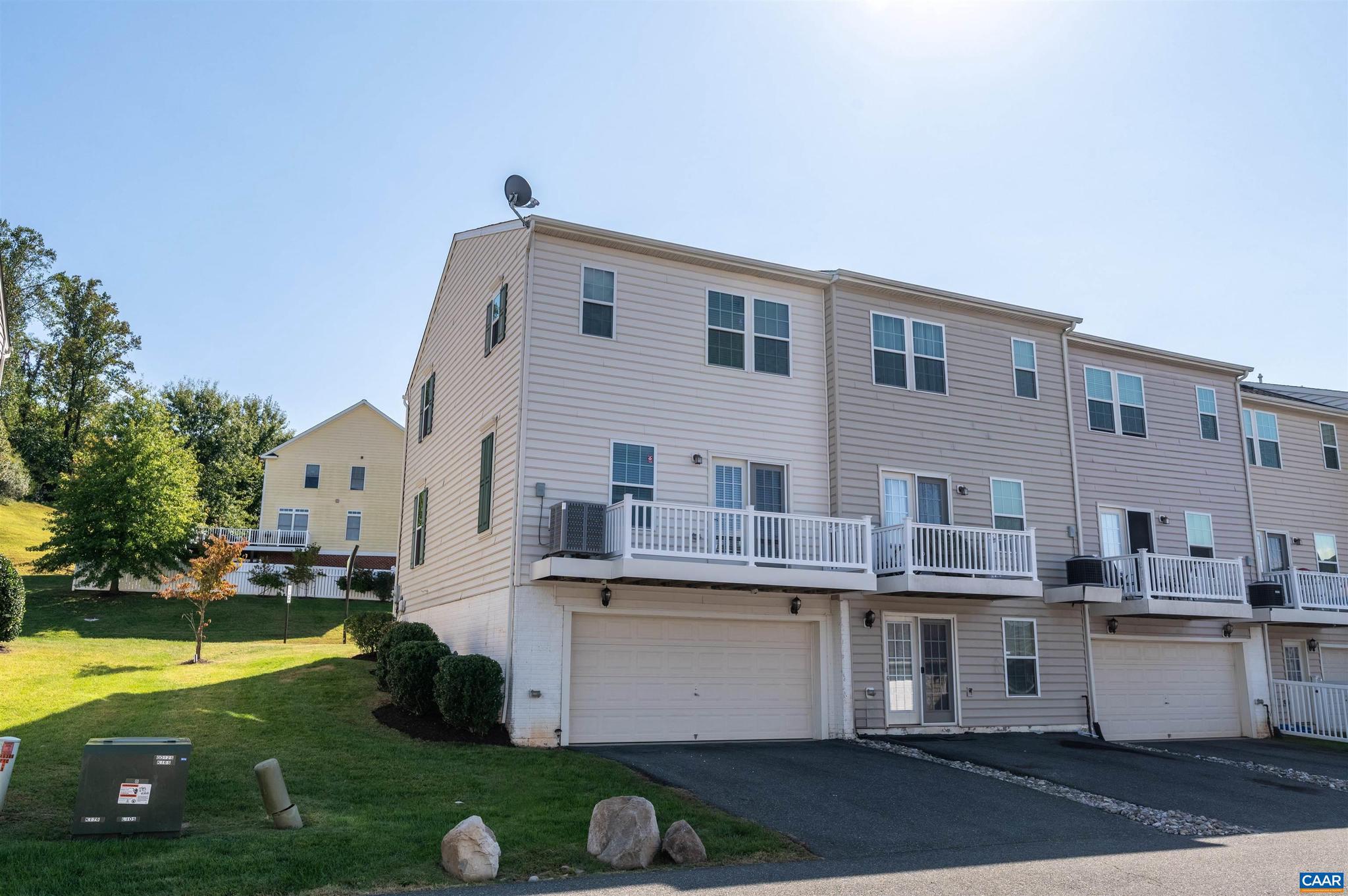 PAVILIONS AT PANTOPS - Residential