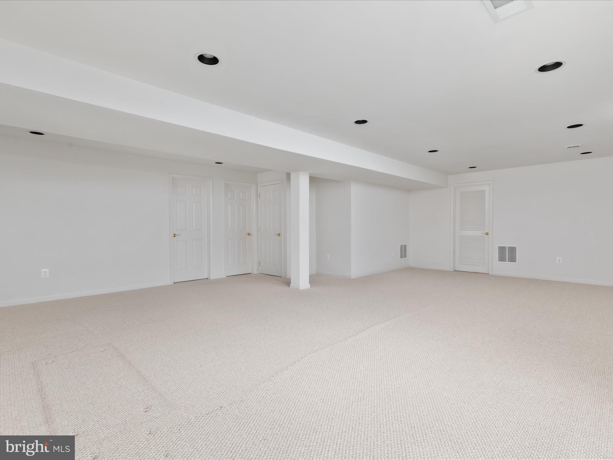 SHENANDOAH SPRINGS - Residential