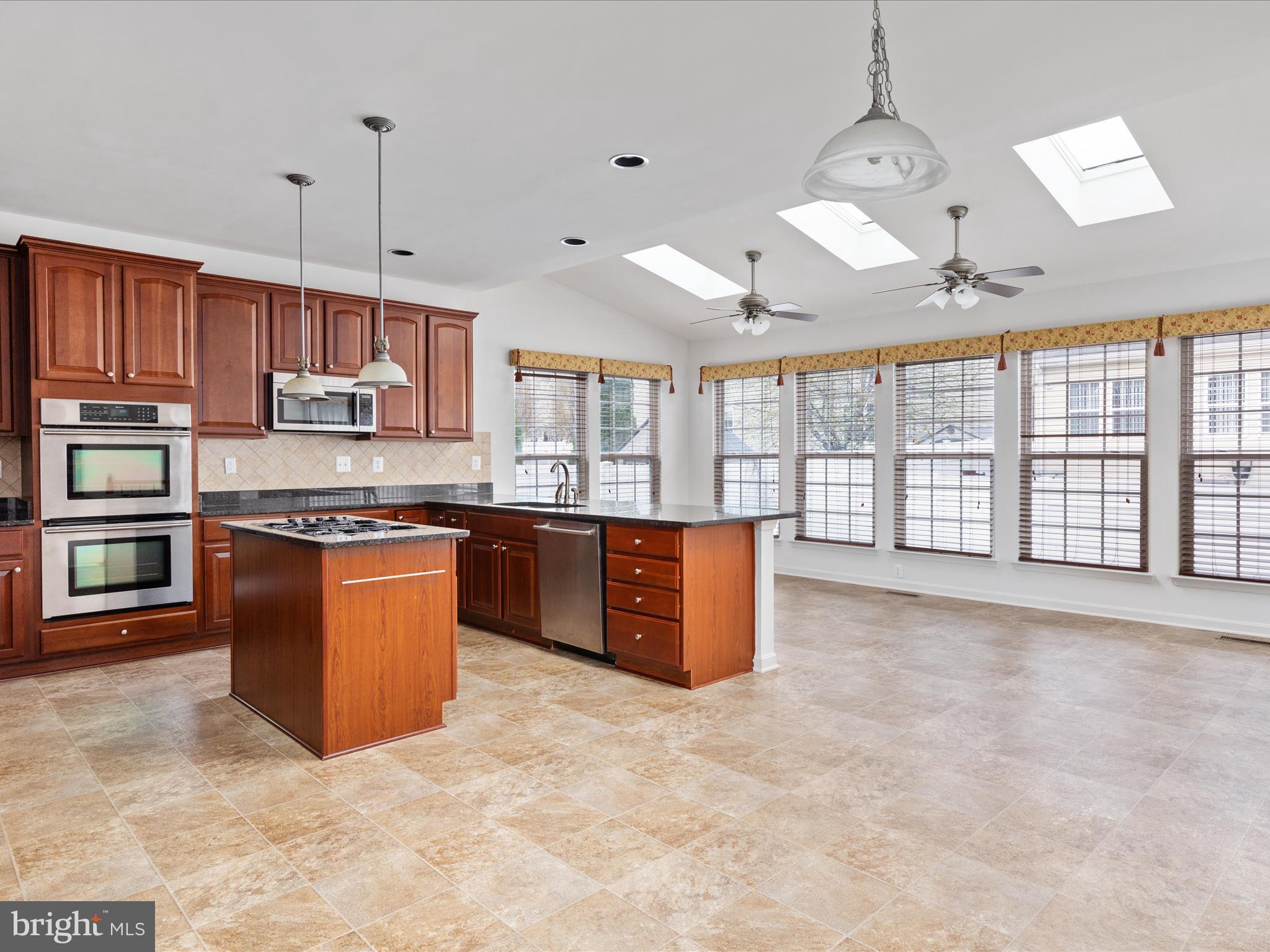 SHENANDOAH SPRINGS - Residential