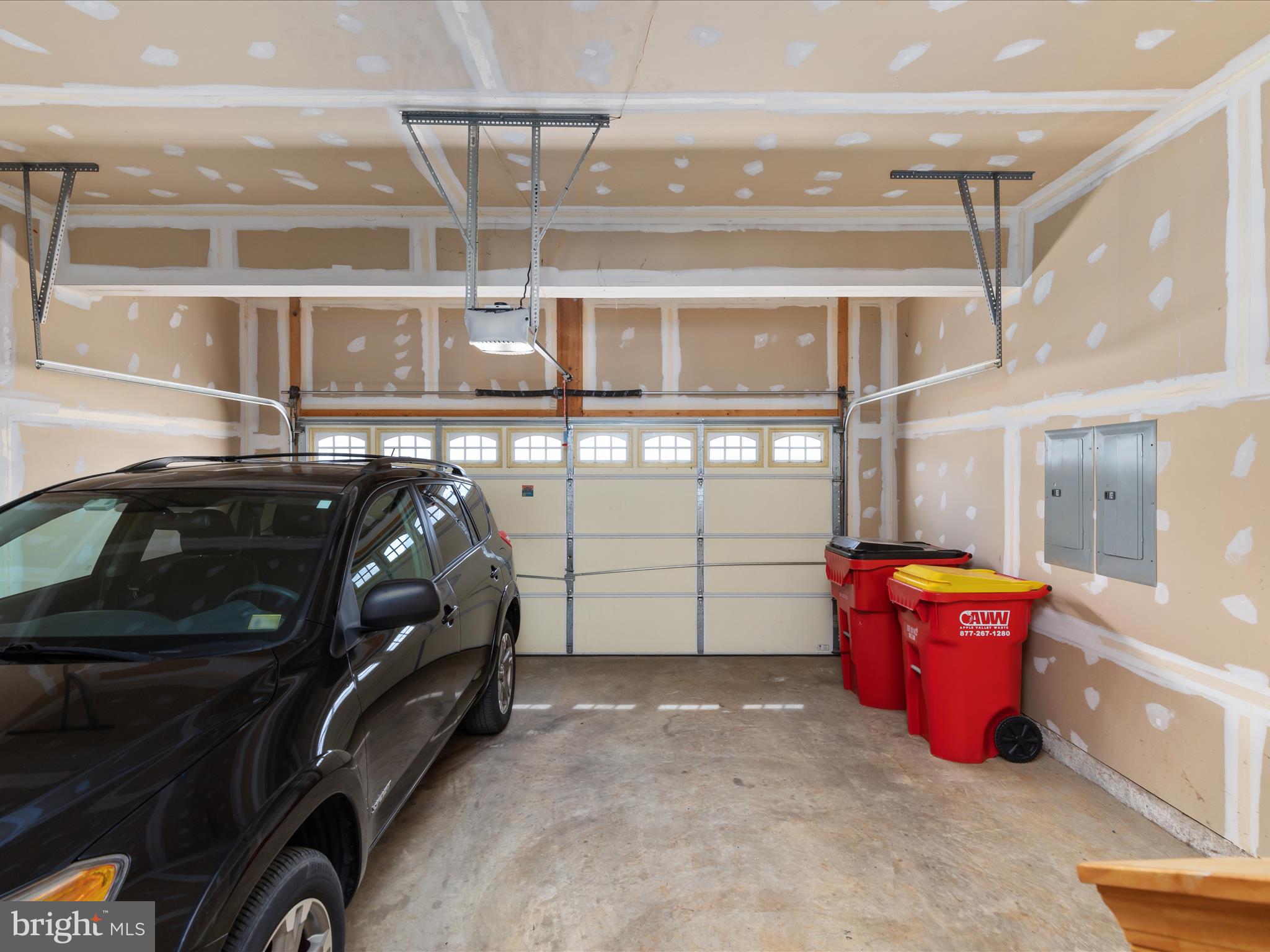 SHENANDOAH SPRINGS - Residential