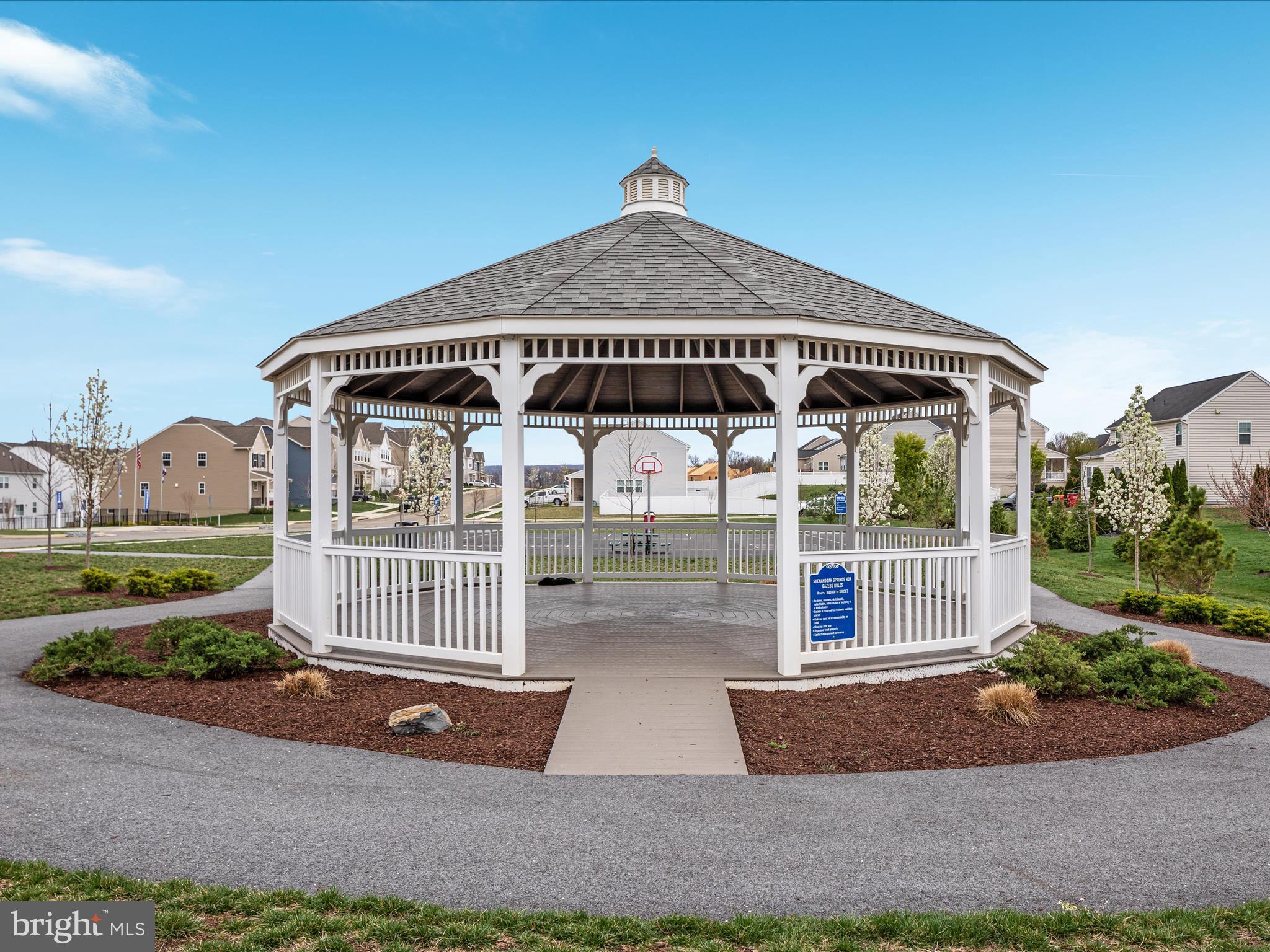 SHENANDOAH SPRINGS - Residential