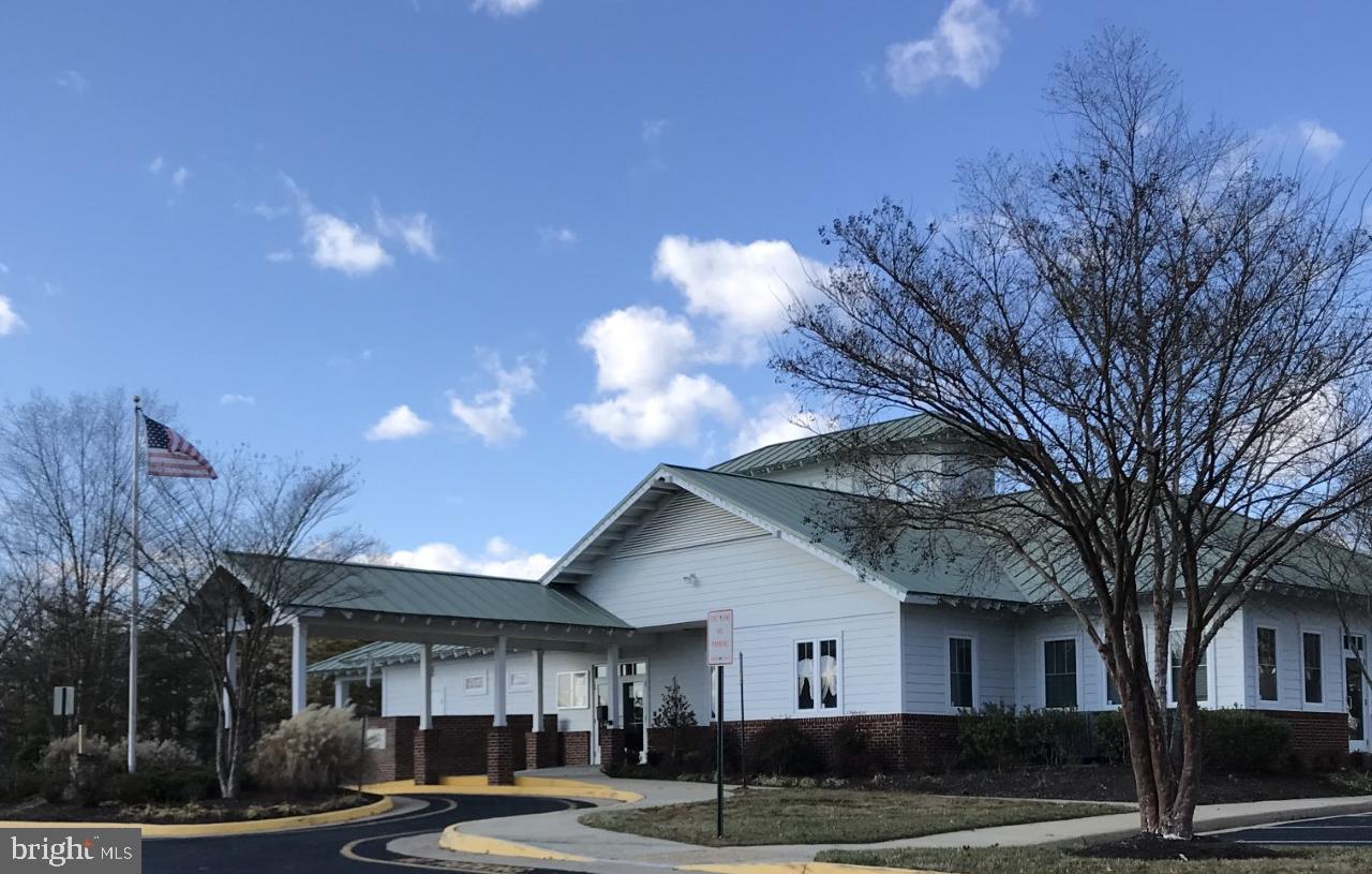 LEELAND STATION - Residential Lease