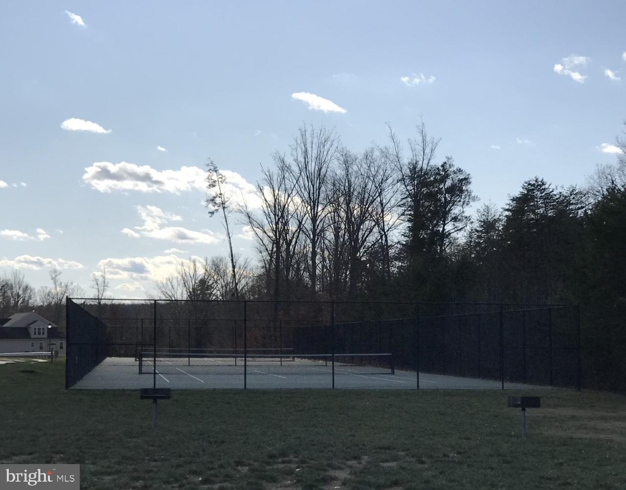 LEELAND STATION - Residential Lease