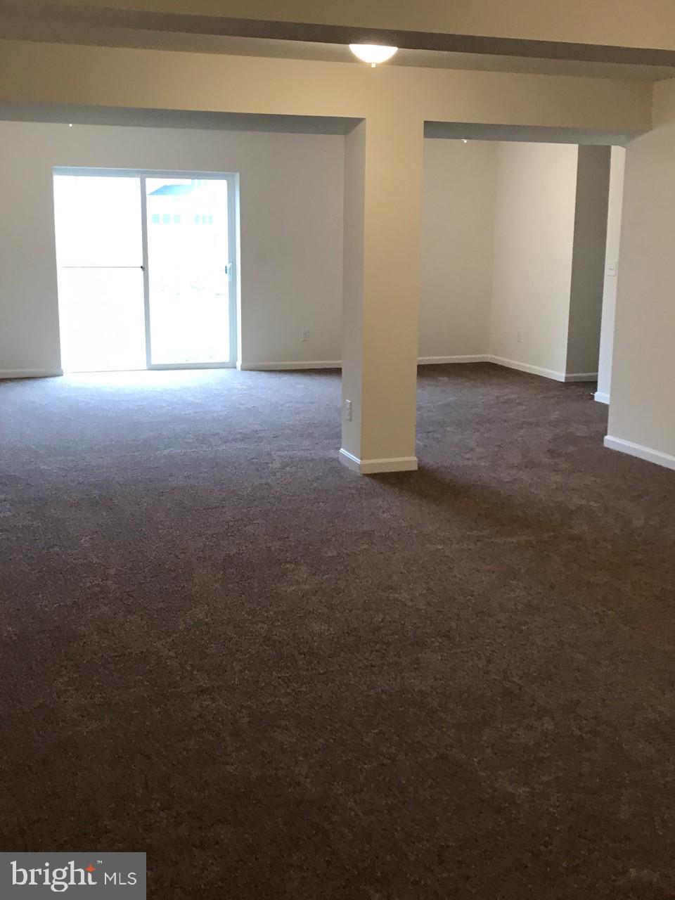 LEELAND STATION - Residential Lease