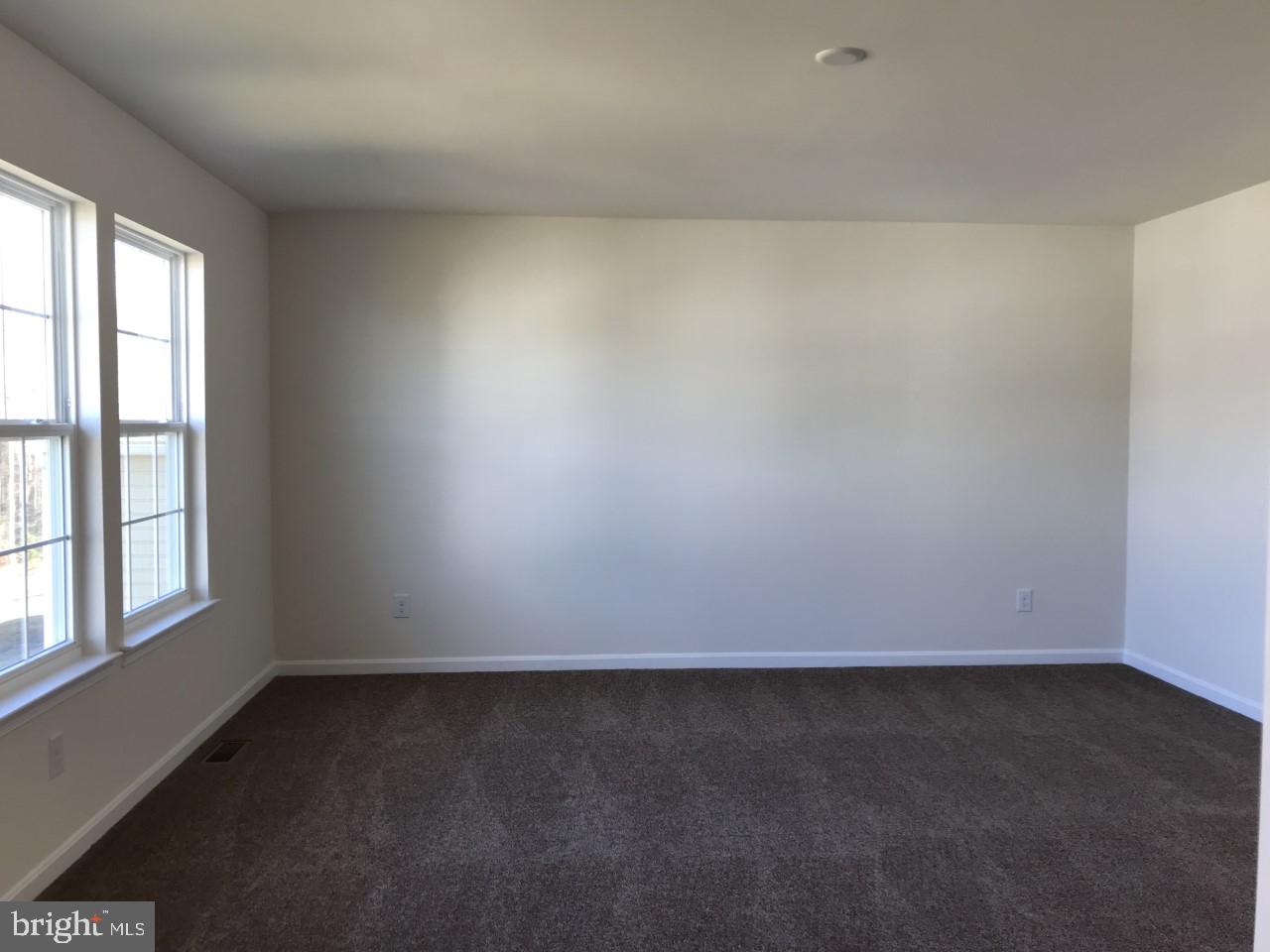 LEELAND STATION - Residential Lease