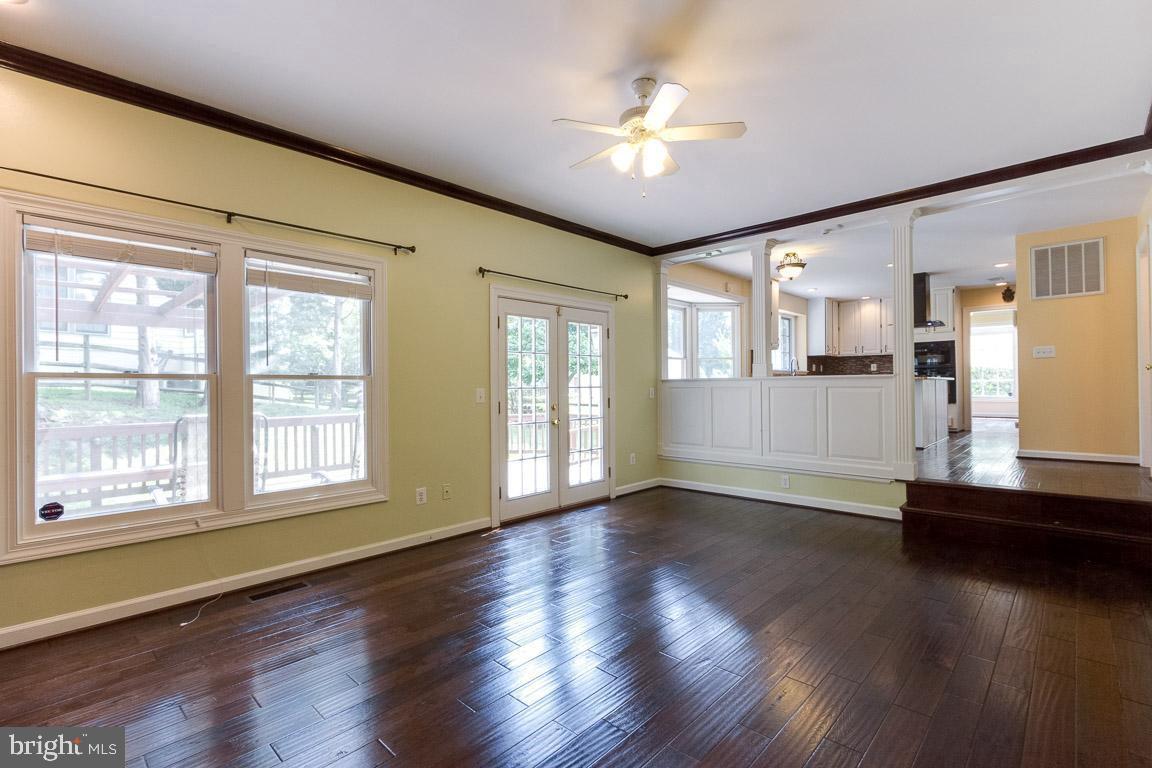 WELLINGTON/CLOVERHILL - Residential