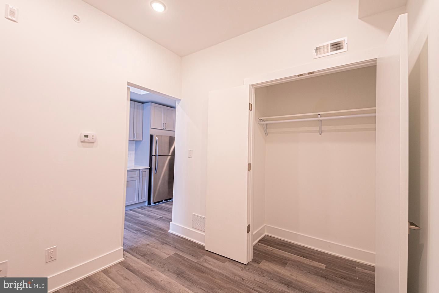 LOFT DISTRICT - Residential Lease