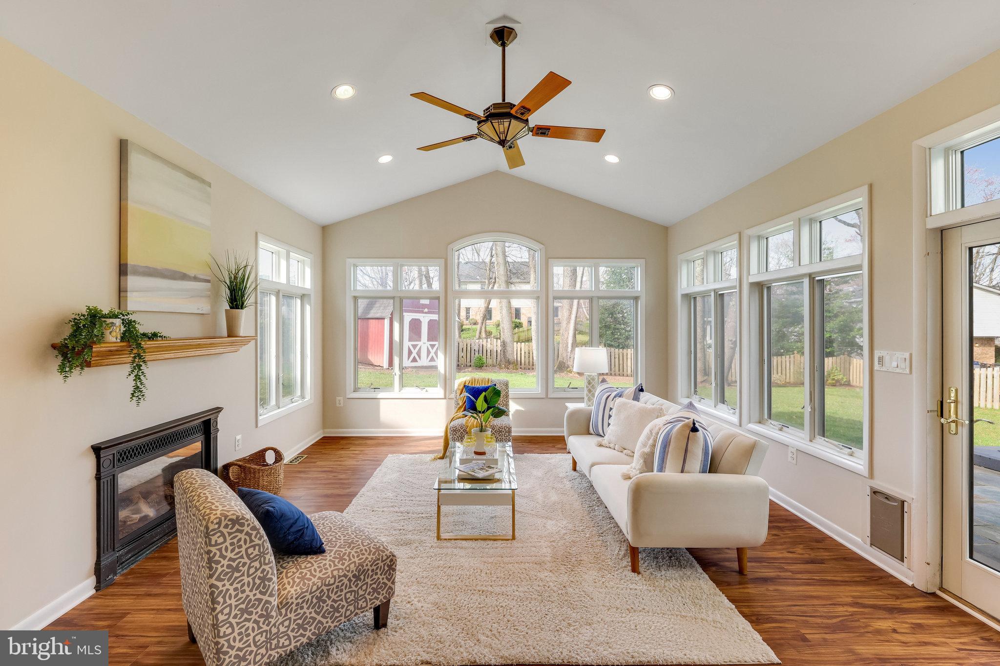 EUDORA - Residential